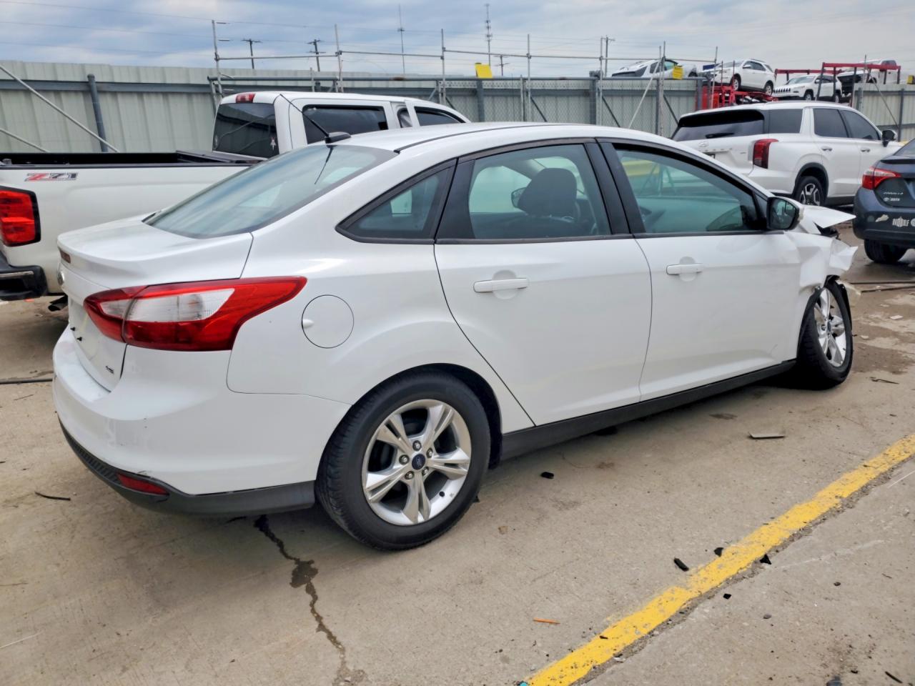 2014 Ford Focus Se White vin: 1FADP3F25EL265404