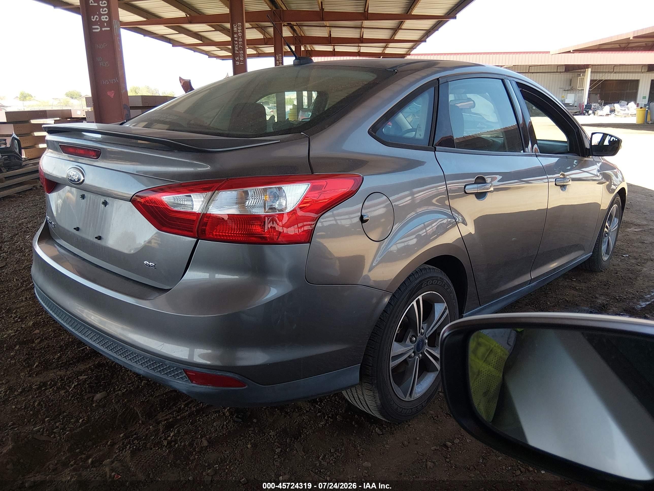 2014 Ford Focus Se Gray vin: 1FADP3F25EL300216