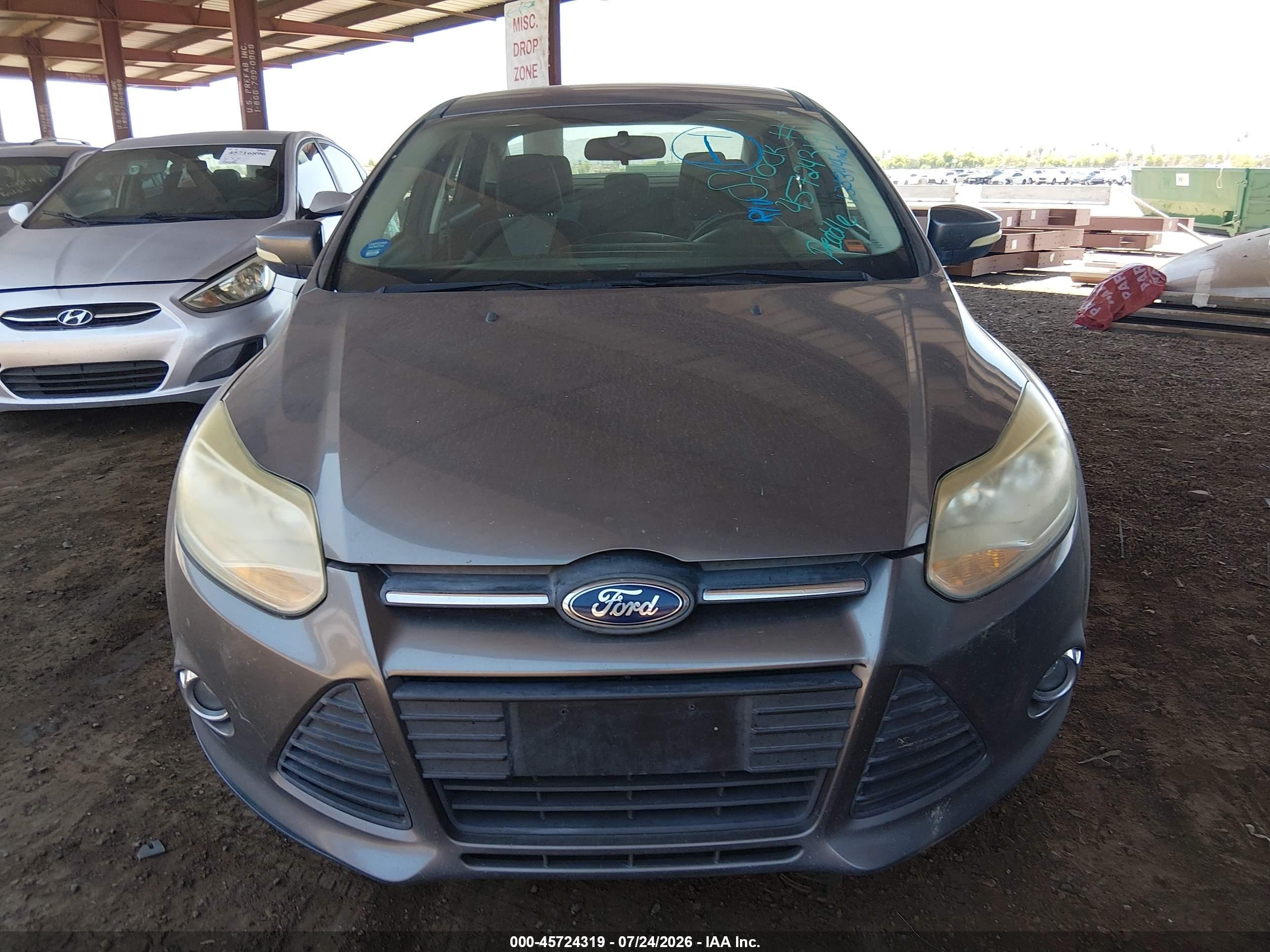 2014 Ford Focus Se Gray vin: 1FADP3F25EL300216