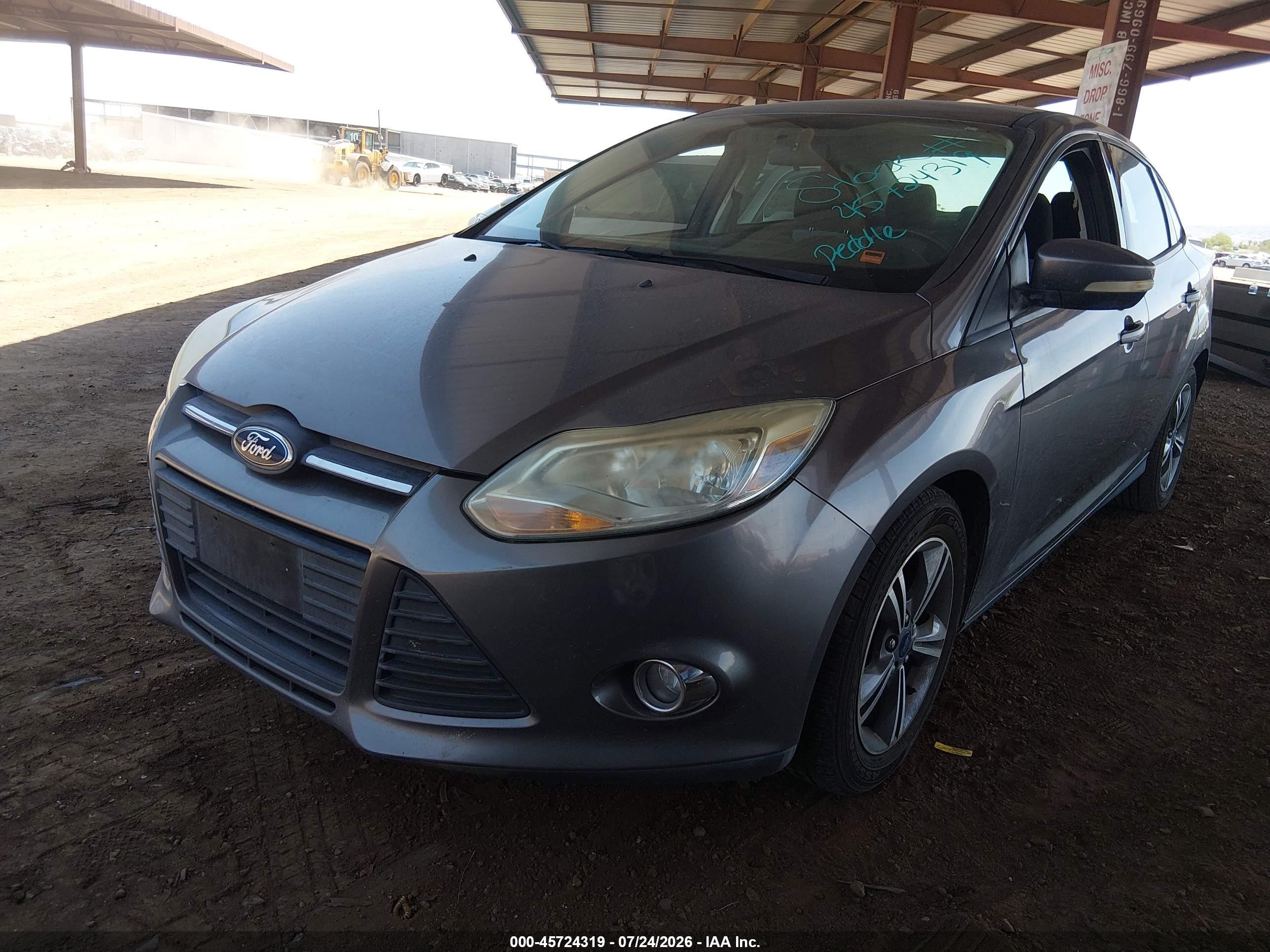 2014 Ford Focus Se Gray vin: 1FADP3F25EL300216