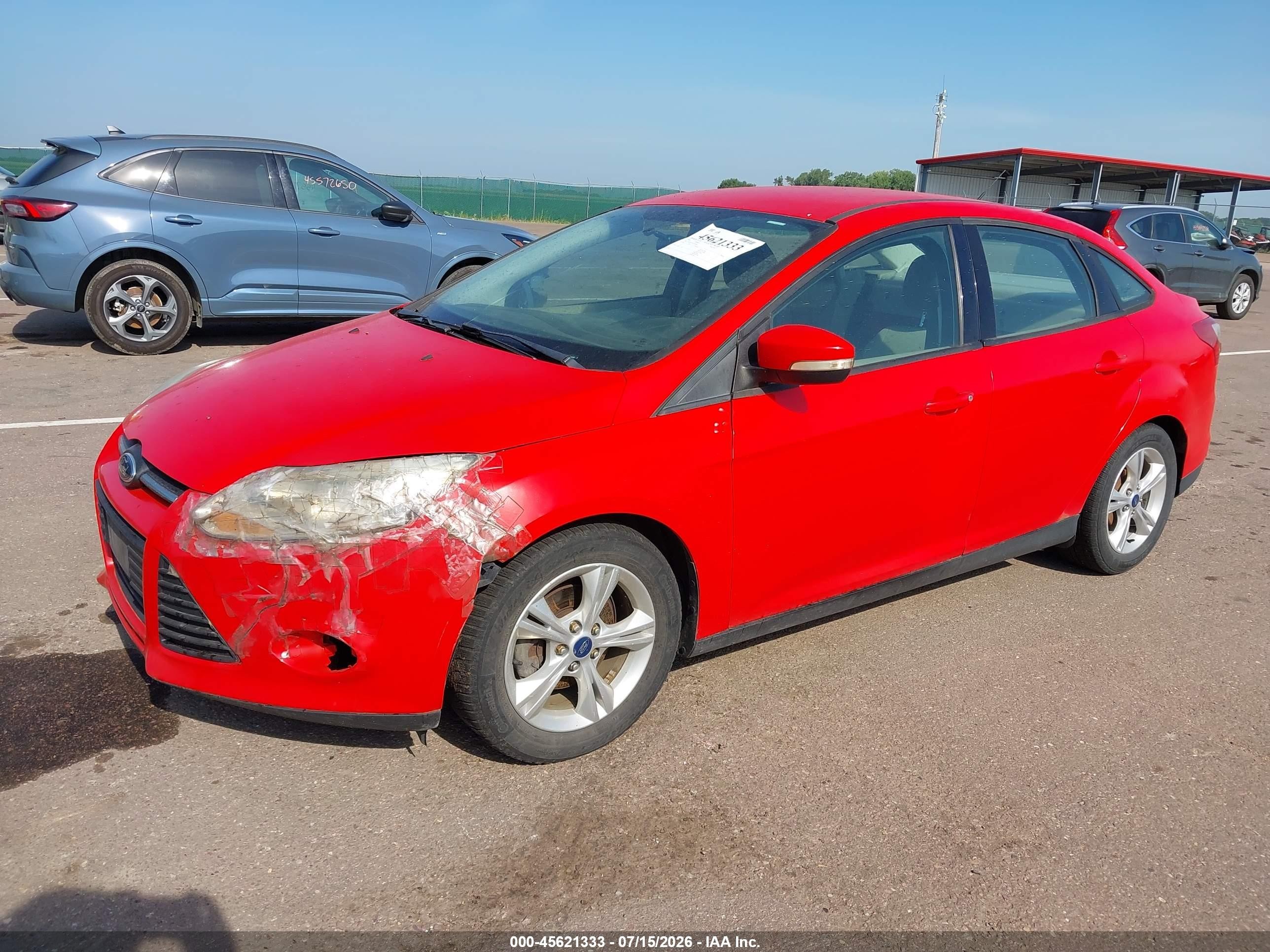 2014 Ford Focus Se Красный vin: 1FADP3F25EL302709