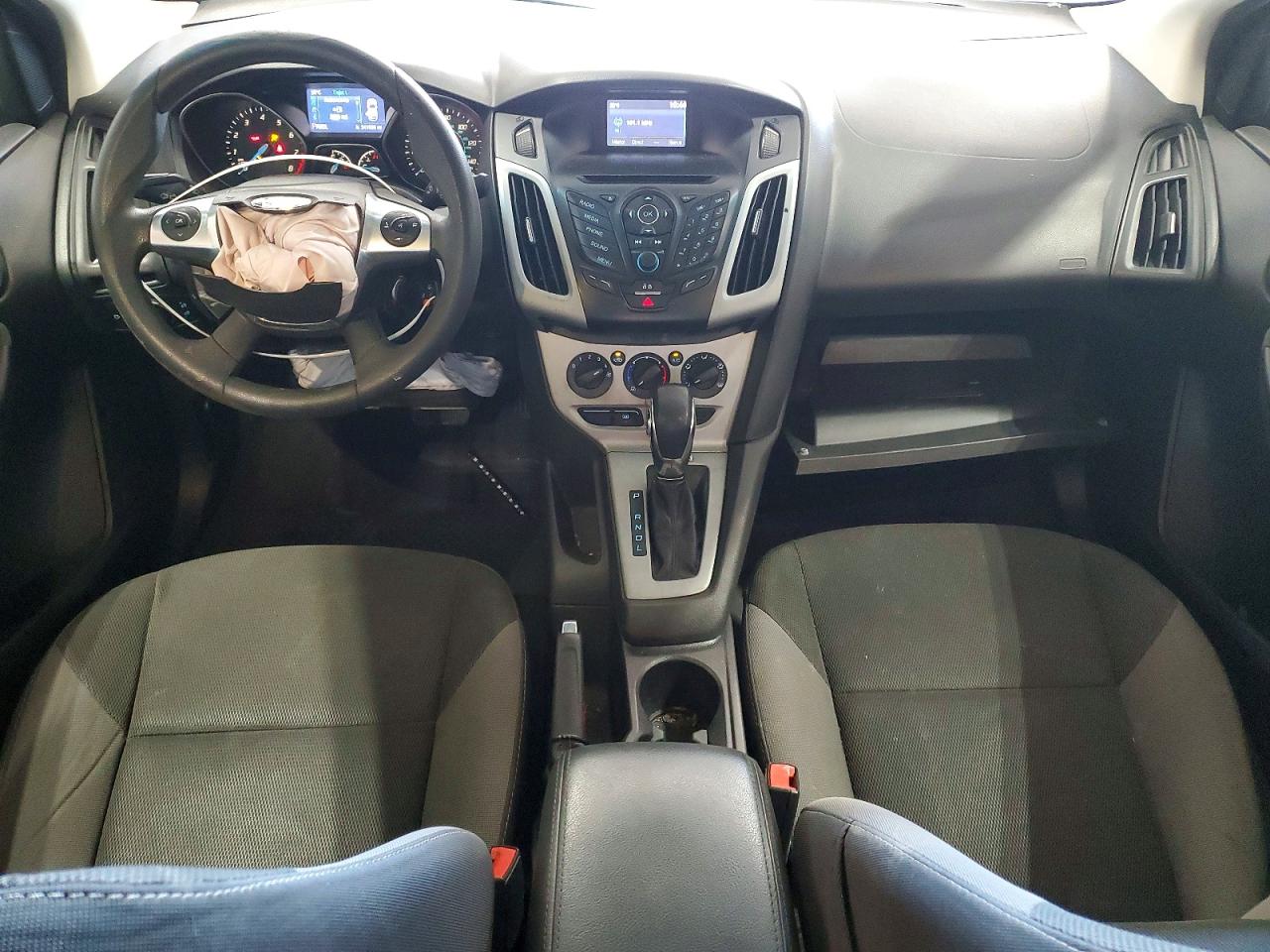 2014 Ford Focus Se Silver vin: 1FADP3F25EL321986
