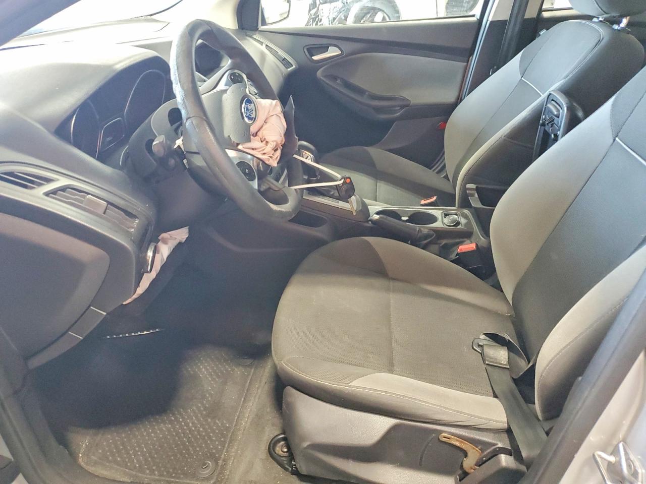 2014 Ford Focus Se Silver vin: 1FADP3F25EL321986