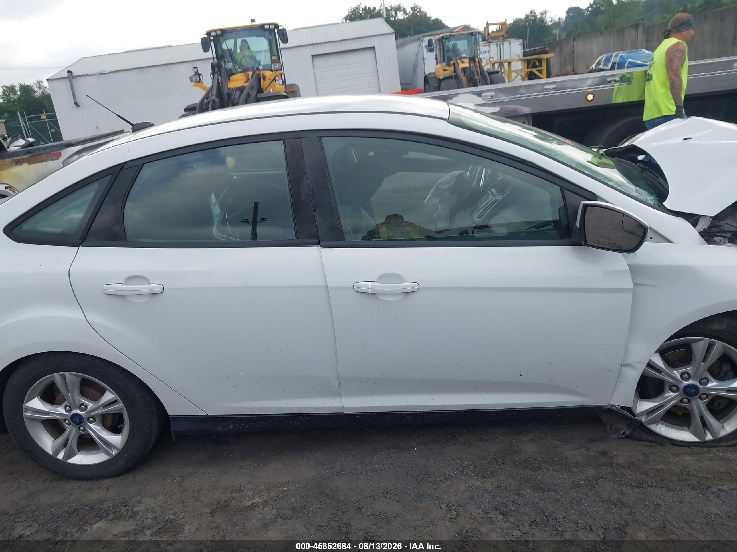 2014 Ford Focus Se White vin: 1FADP3F25EL338674