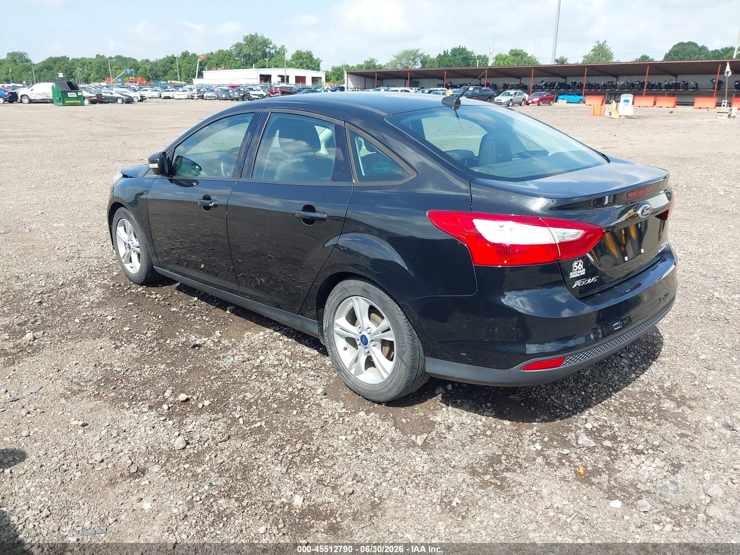 2014 Ford Focus Se Черный vin: 1FADP3F25EL340098