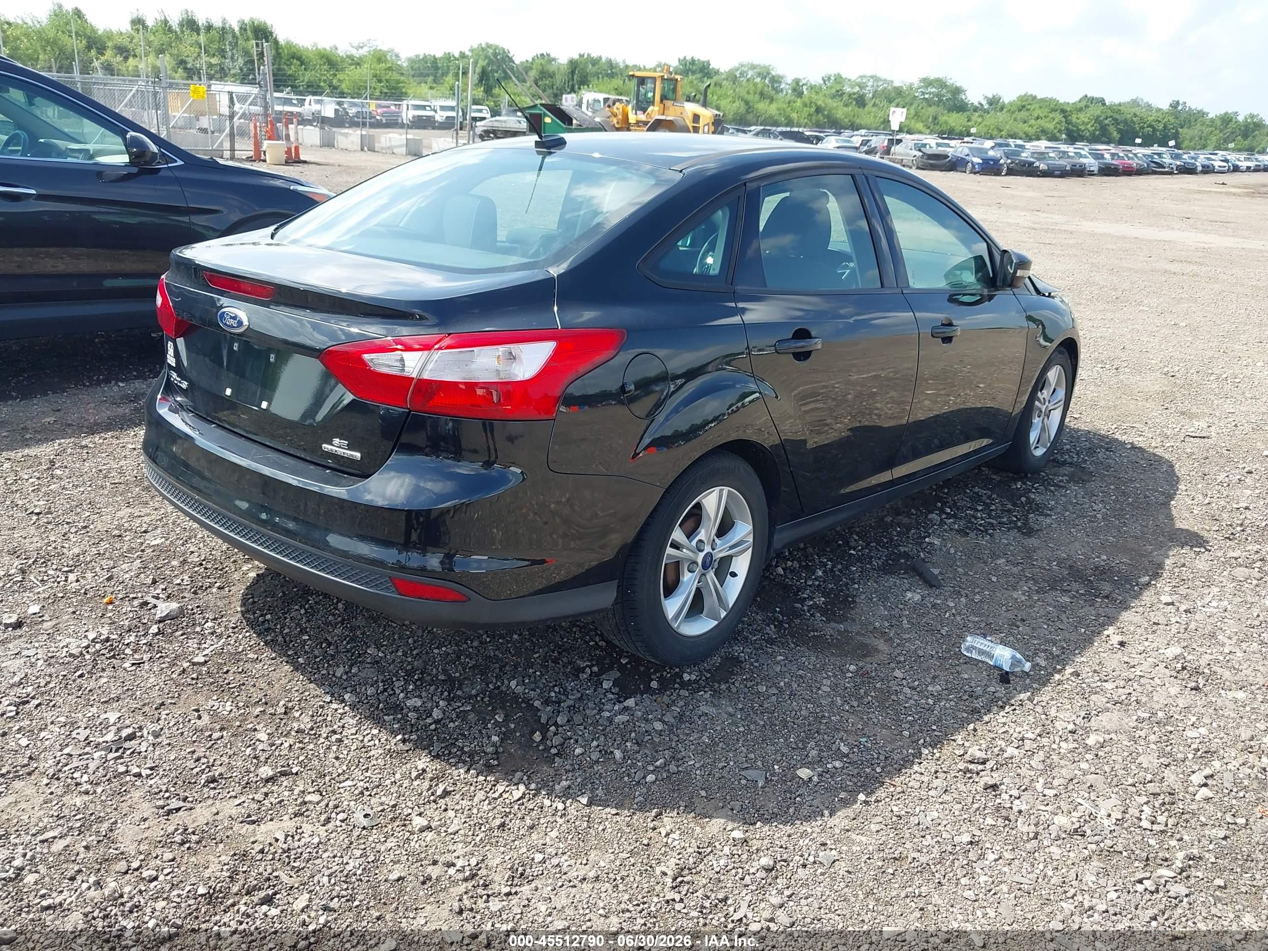 2014 Ford Focus Se Черный vin: 1FADP3F25EL340098