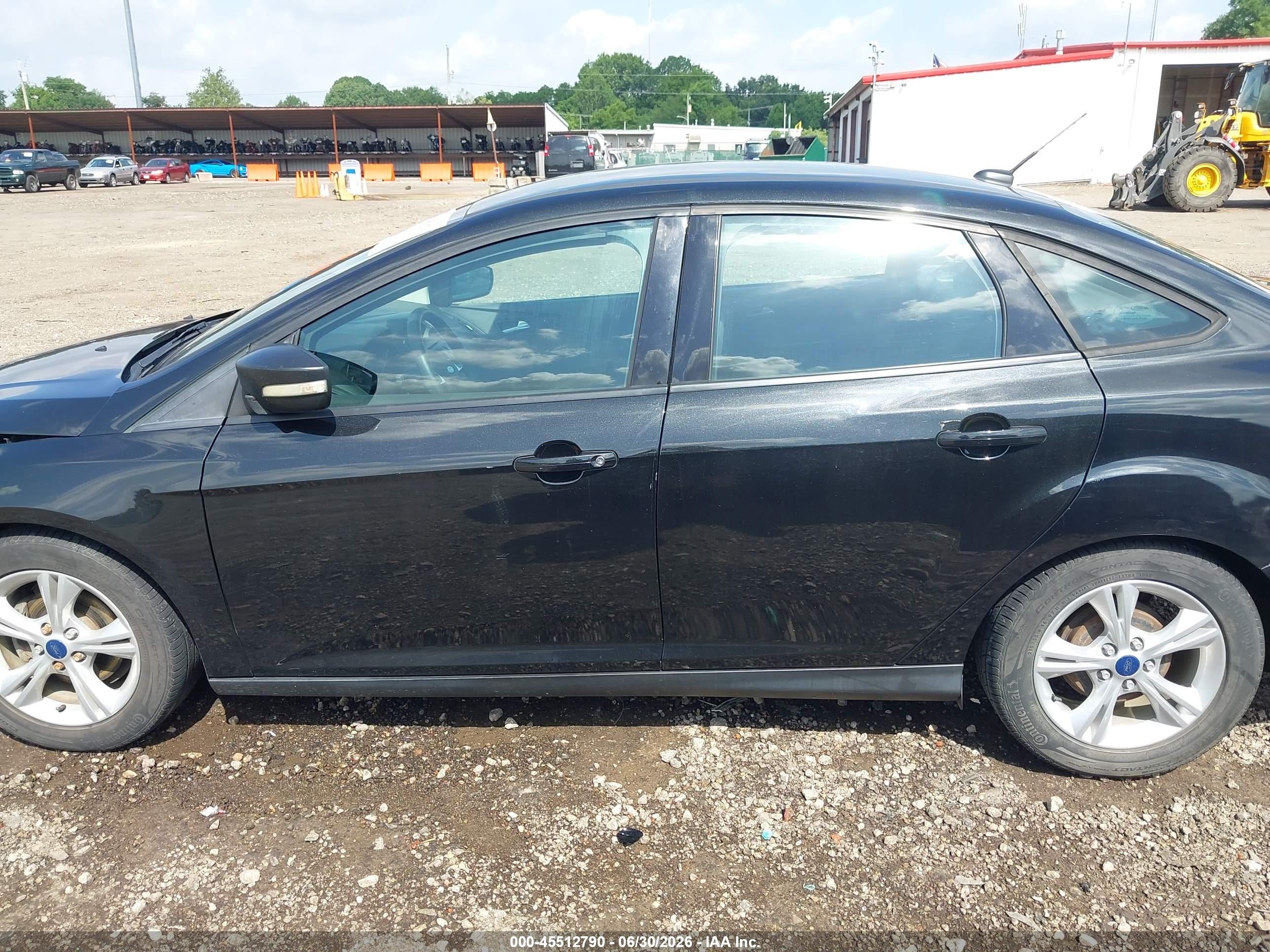 2014 Ford Focus Se Черный vin: 1FADP3F25EL340098