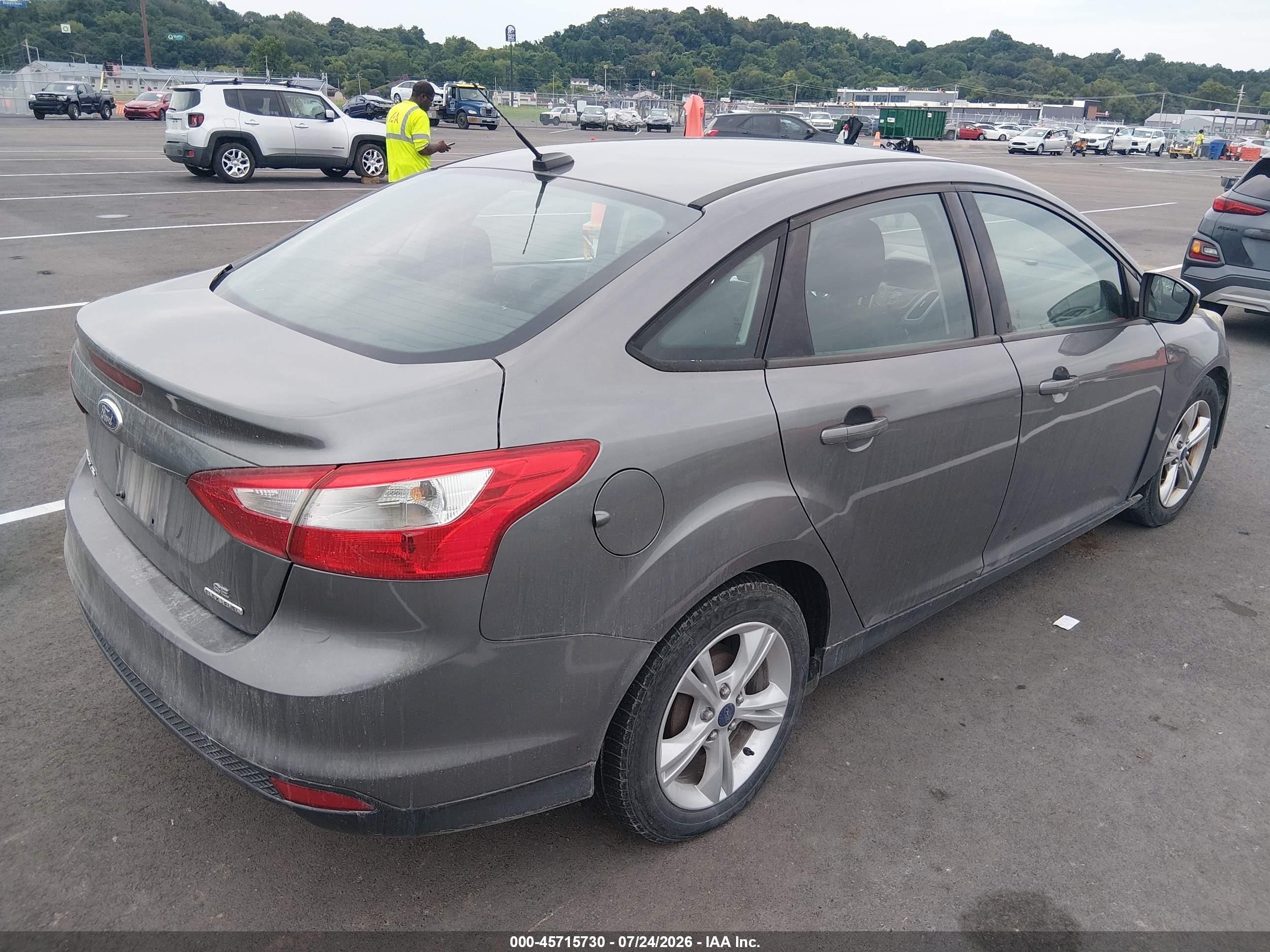 2014 Ford Focus Se Gray vin: 1FADP3F25EL363199