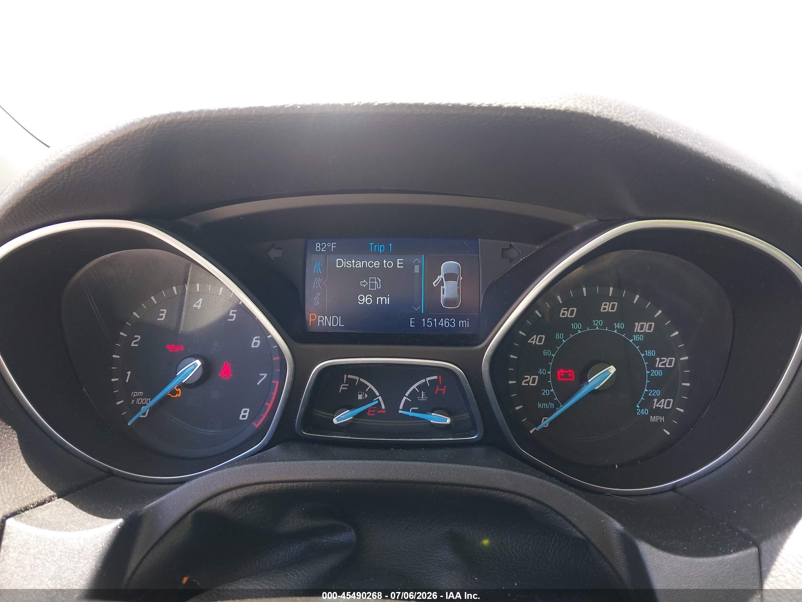 2014 Ford Focus Se Серый vin: 1FADP3F25EL374543