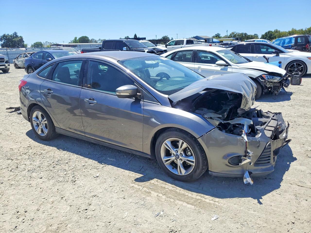 2014 Ford Focus Se Gray vin: 1FADP3F25EL392296