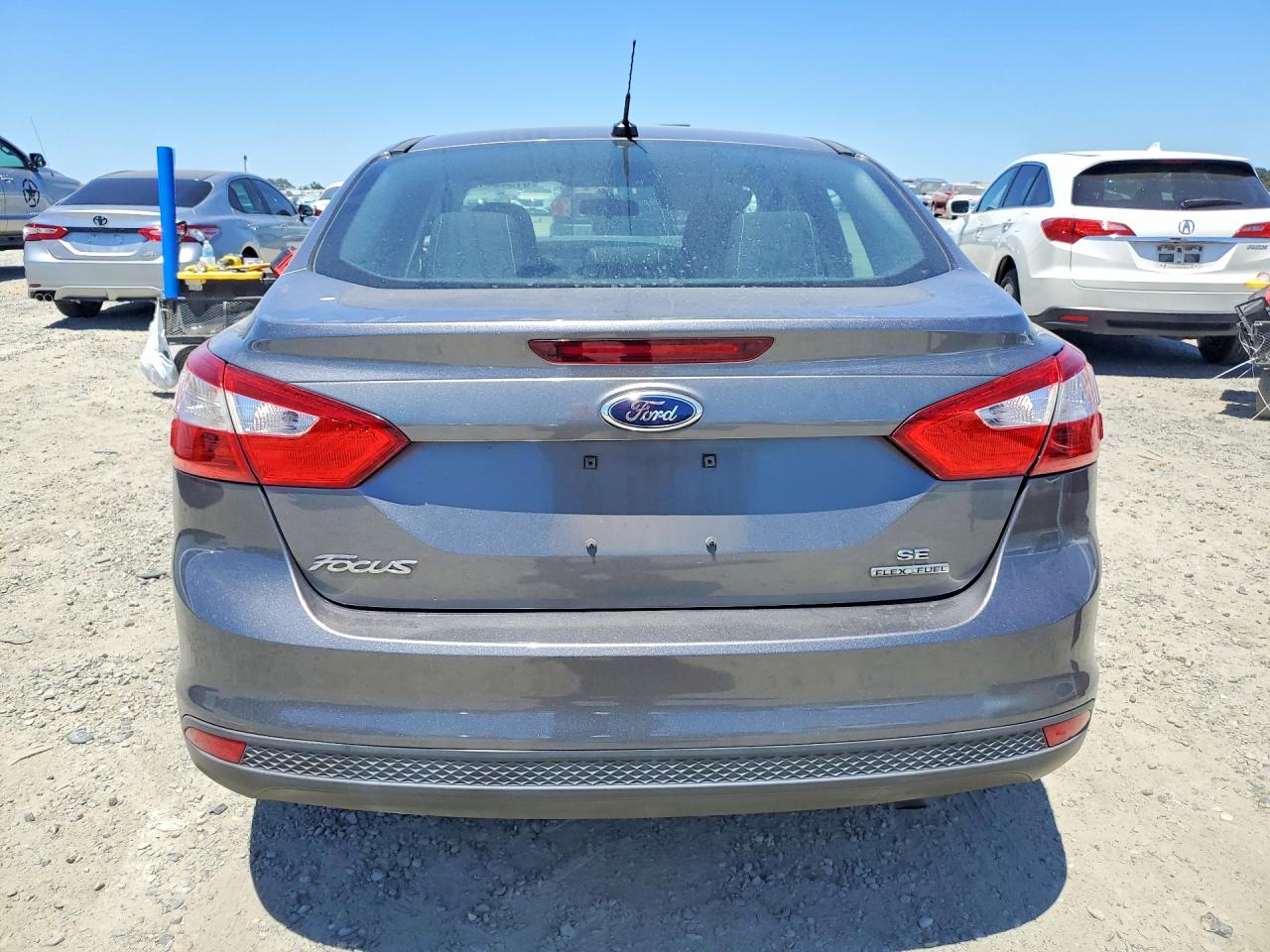 2014 Ford Focus Se Gray vin: 1FADP3F25EL392296