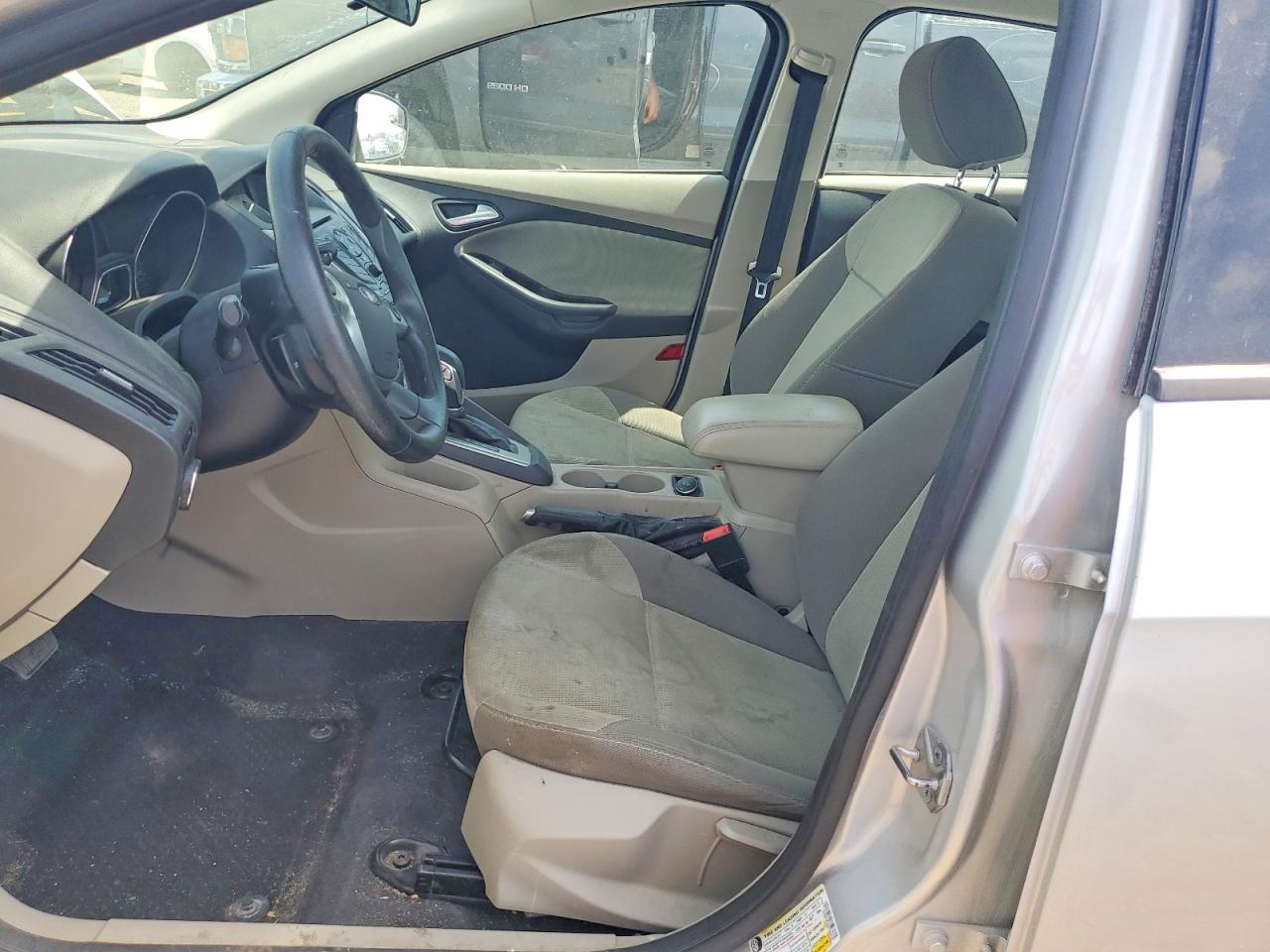 2014 Ford Focus Se Silver vin: 1FADP3F25EL393870