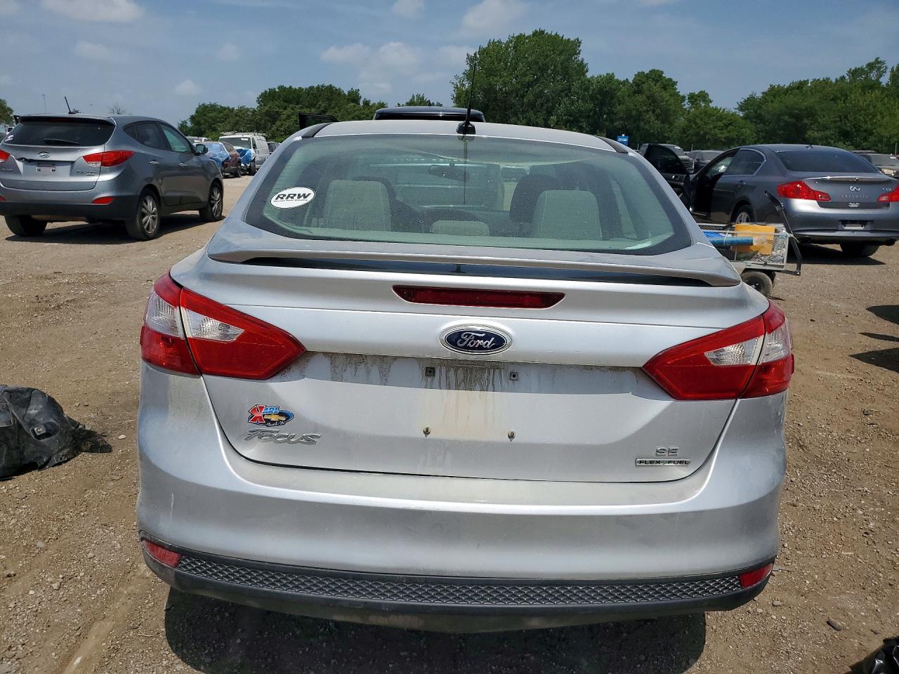 2014 Ford Focus Se Silver vin: 1FADP3F25EL393870