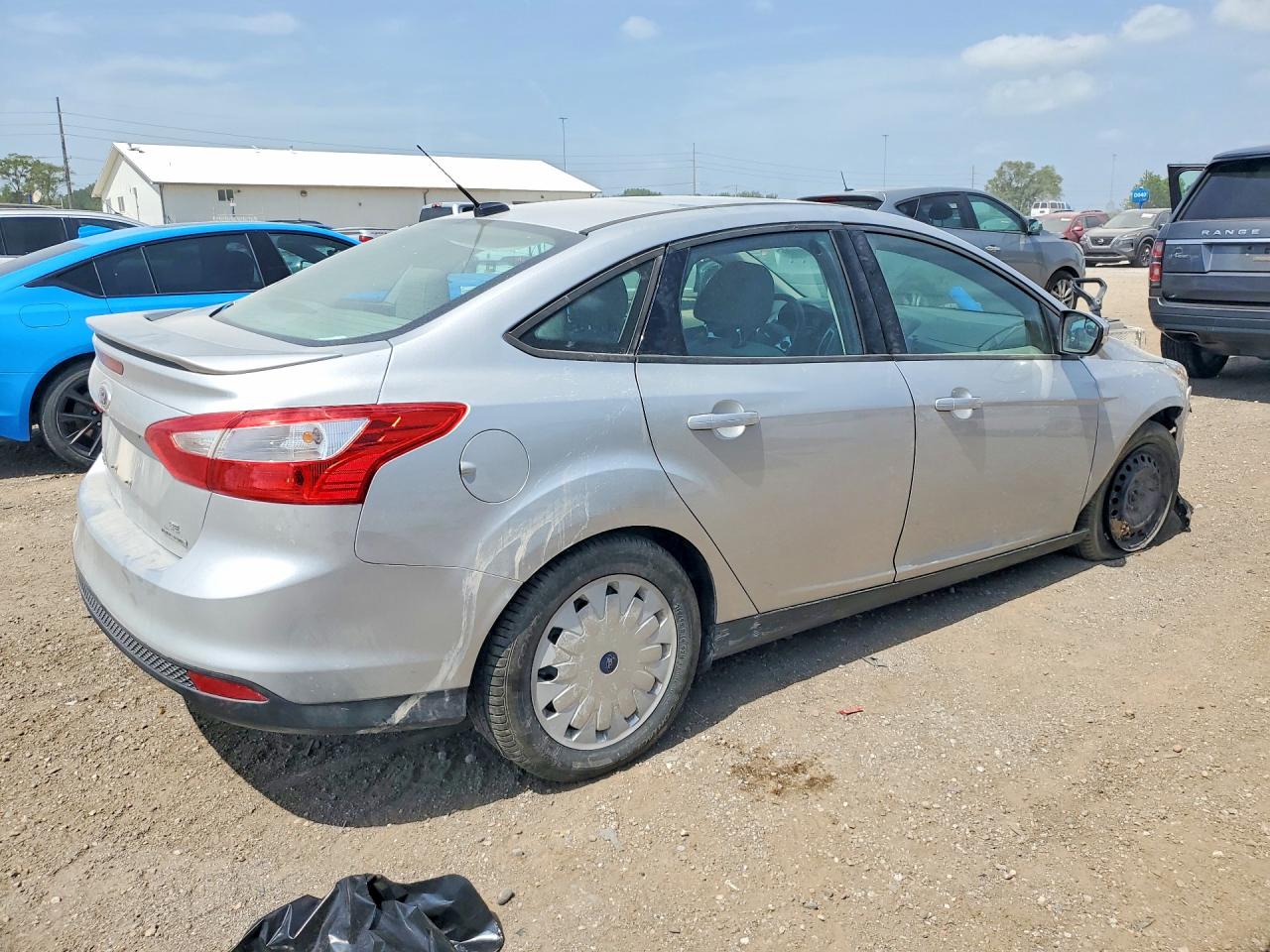 2014 Ford Focus Se Silver vin: 1FADP3F25EL393870