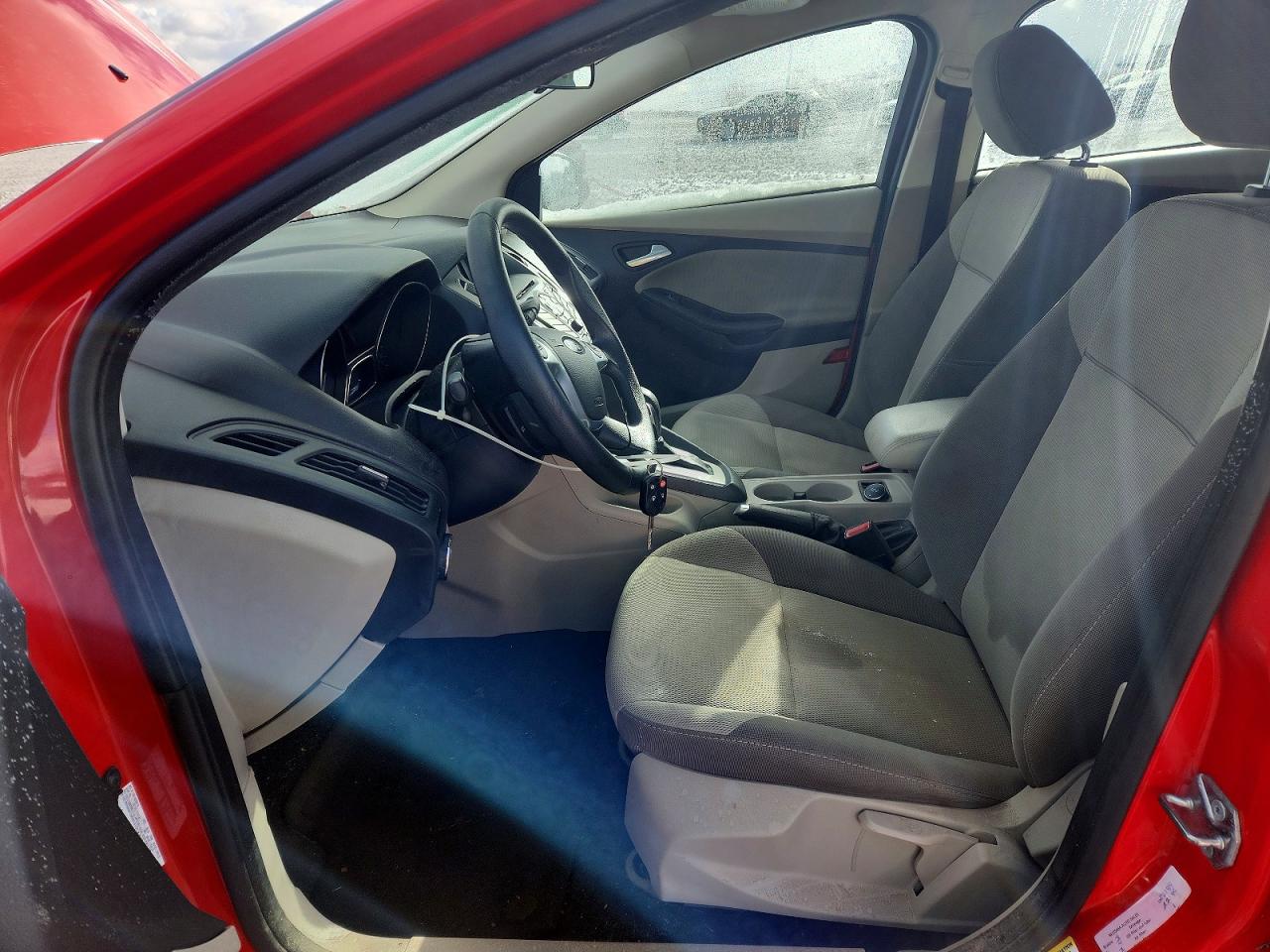 2014 Ford Focus Se Red vin: 1FADP3F25EL393965
