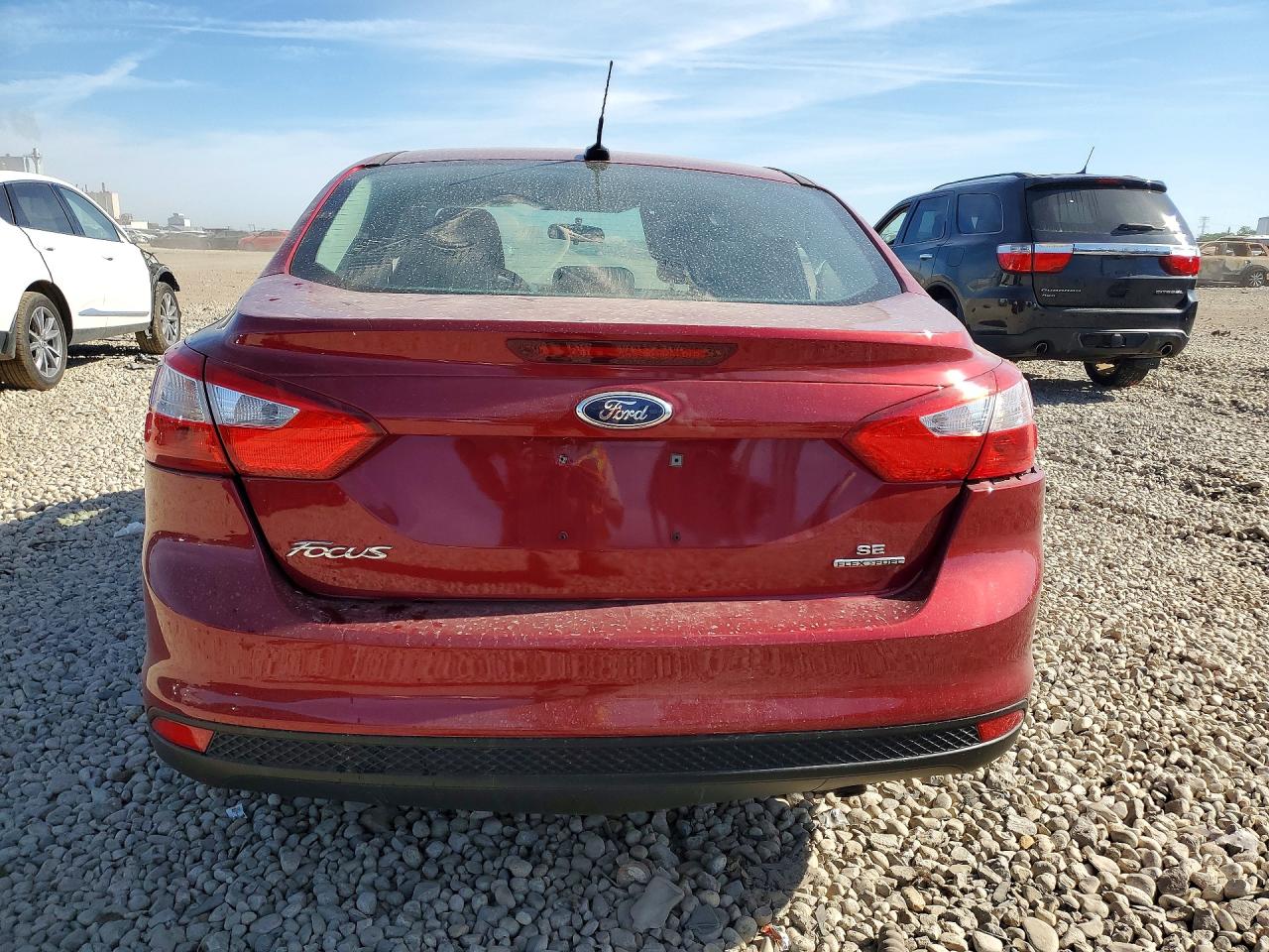 2014 Ford Focus Se Red vin: 1FADP3F25EL417973
