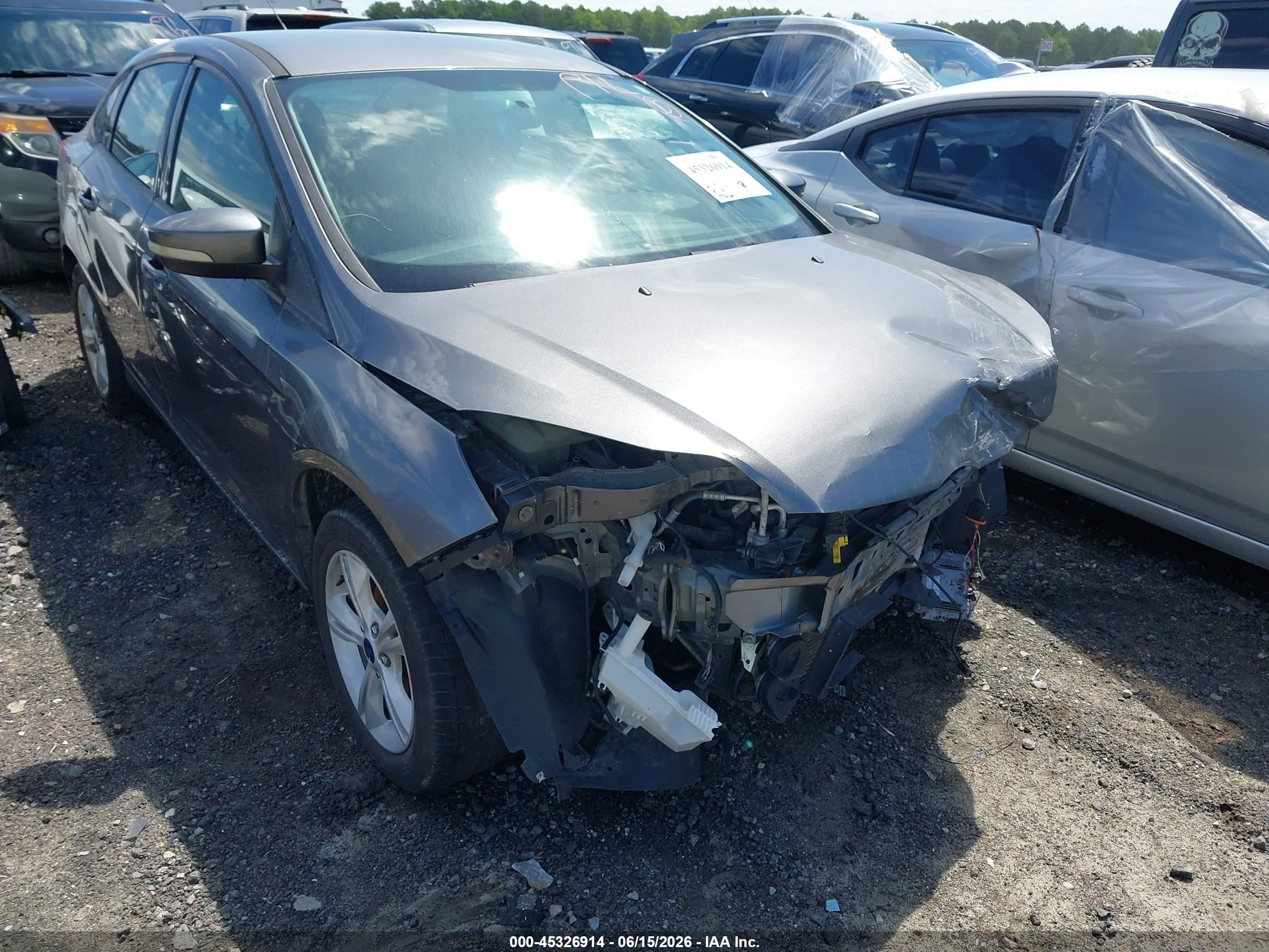 2014 Ford Focus Se Gray vin: 1FADP3F25EL434627