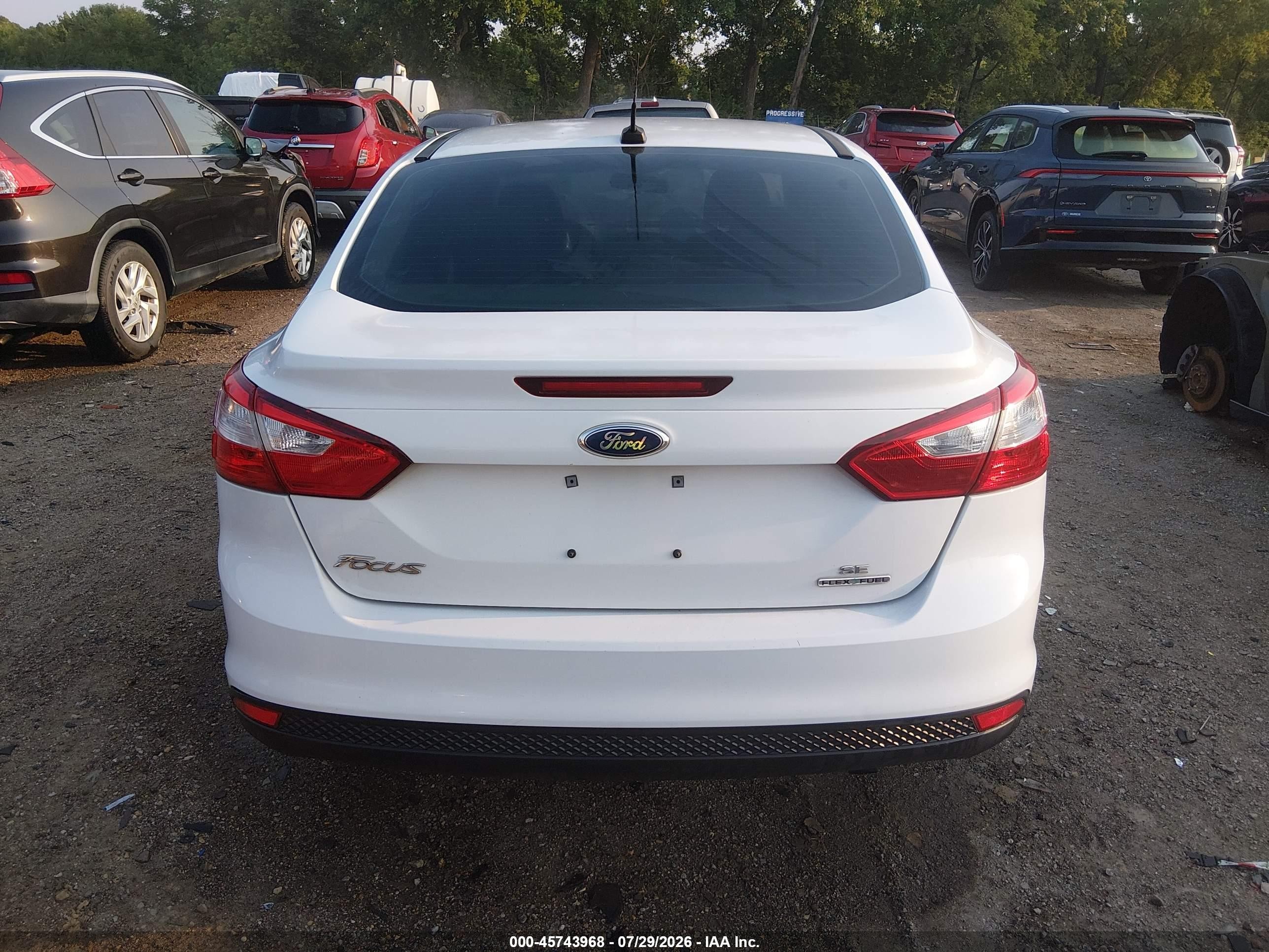 2014 Ford Focus Se White vin: 1FADP3F25EL438676