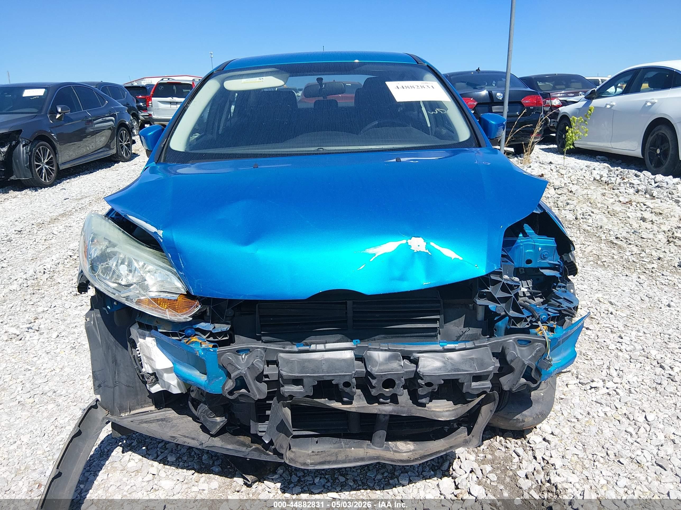 2014 Ford Focus Se Blue vin: 1FADP3F25EL447779