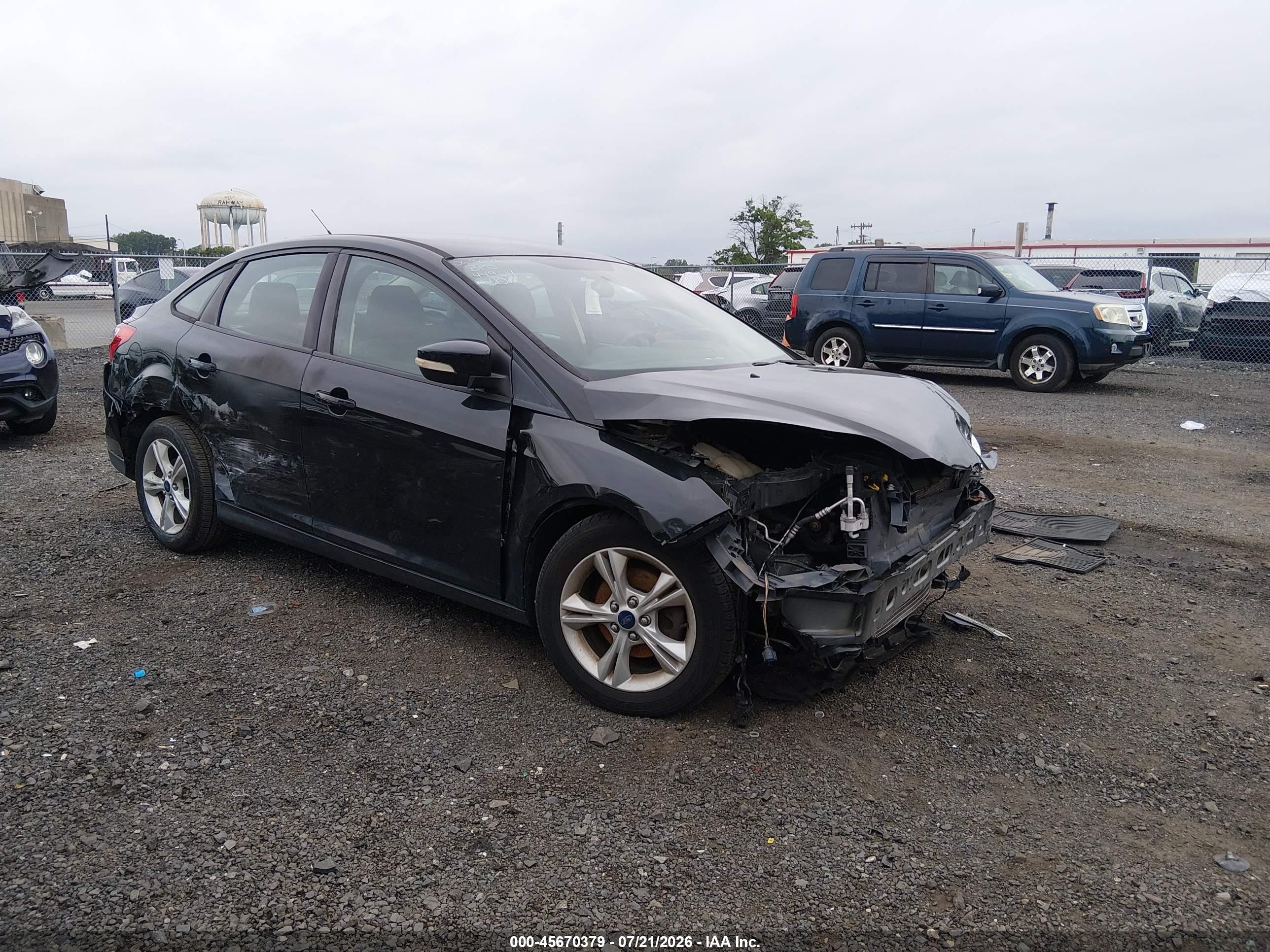 2014 Ford Focus Se Черный vin: 1FADP3F25EL449614