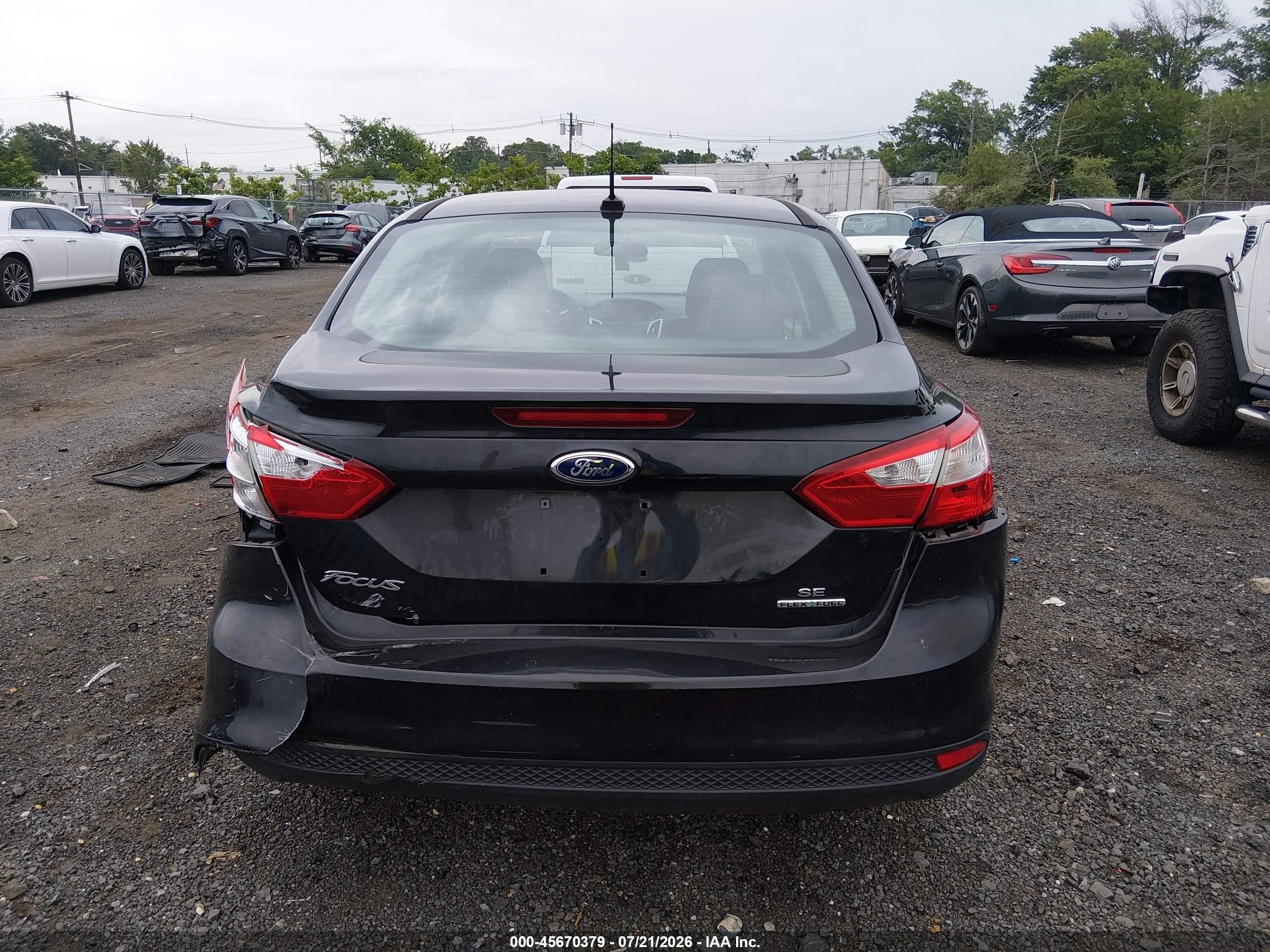 2014 Ford Focus Se Черный vin: 1FADP3F25EL449614
