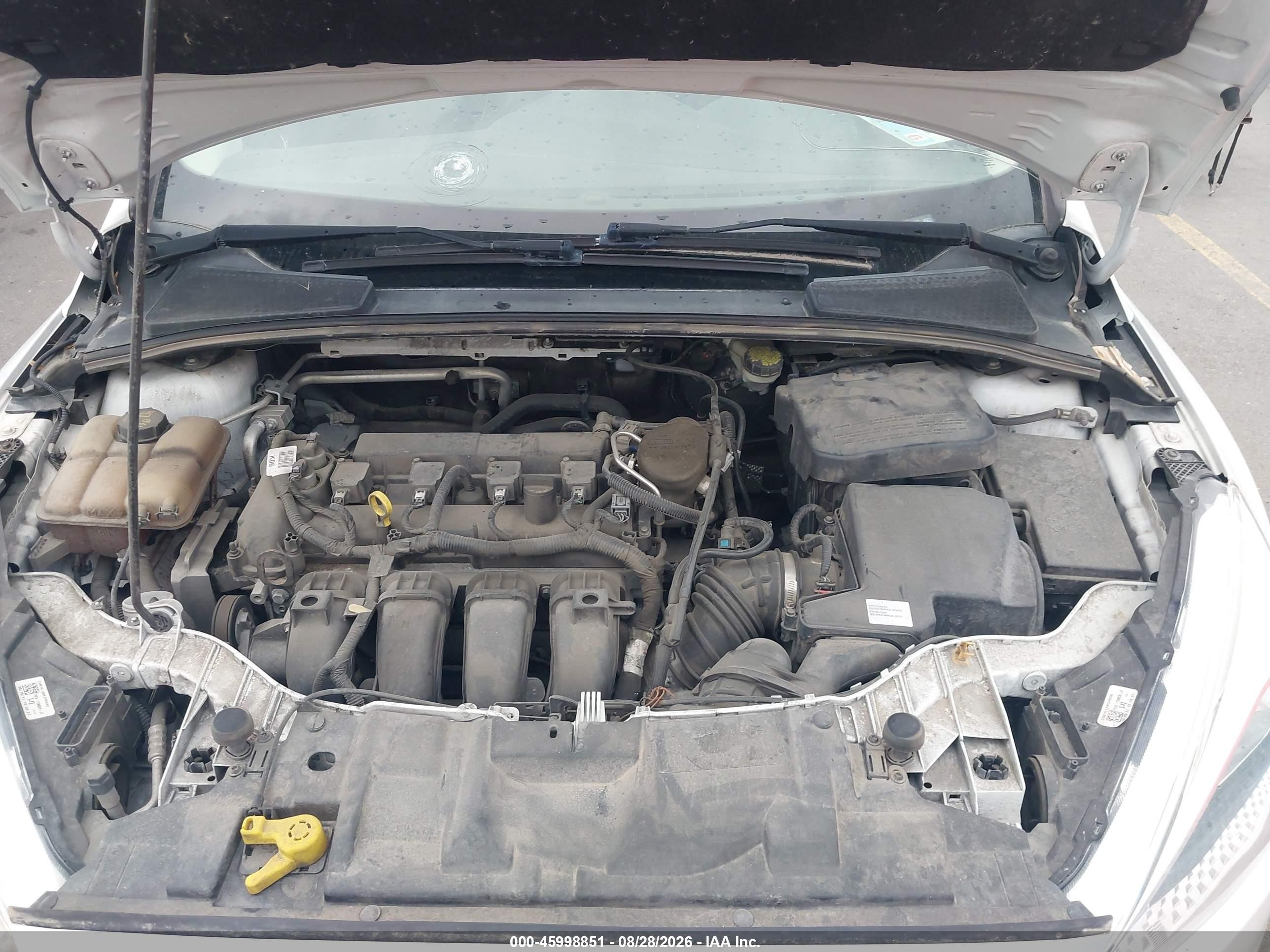 2015 Ford Focus Se White vin: 1FADP3F25FL202630