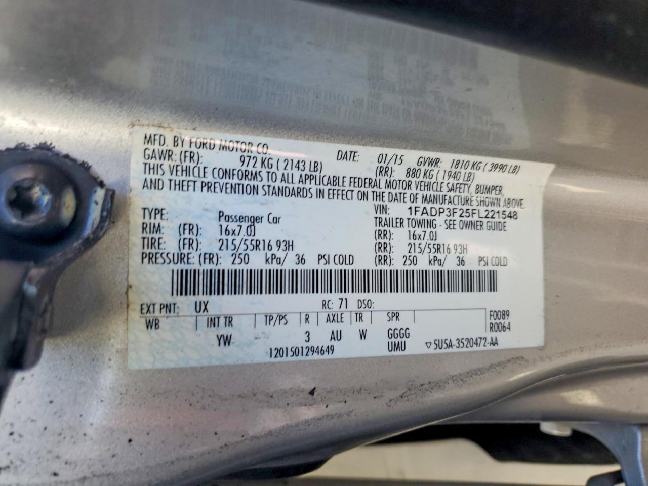 2015 Ford Focus Se Silver vin: 1FADP3F25FL221548