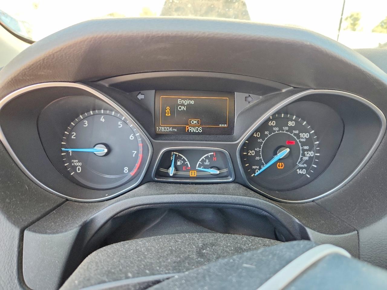 2015 Ford Focus Se White vin: 1FADP3F25FL221775