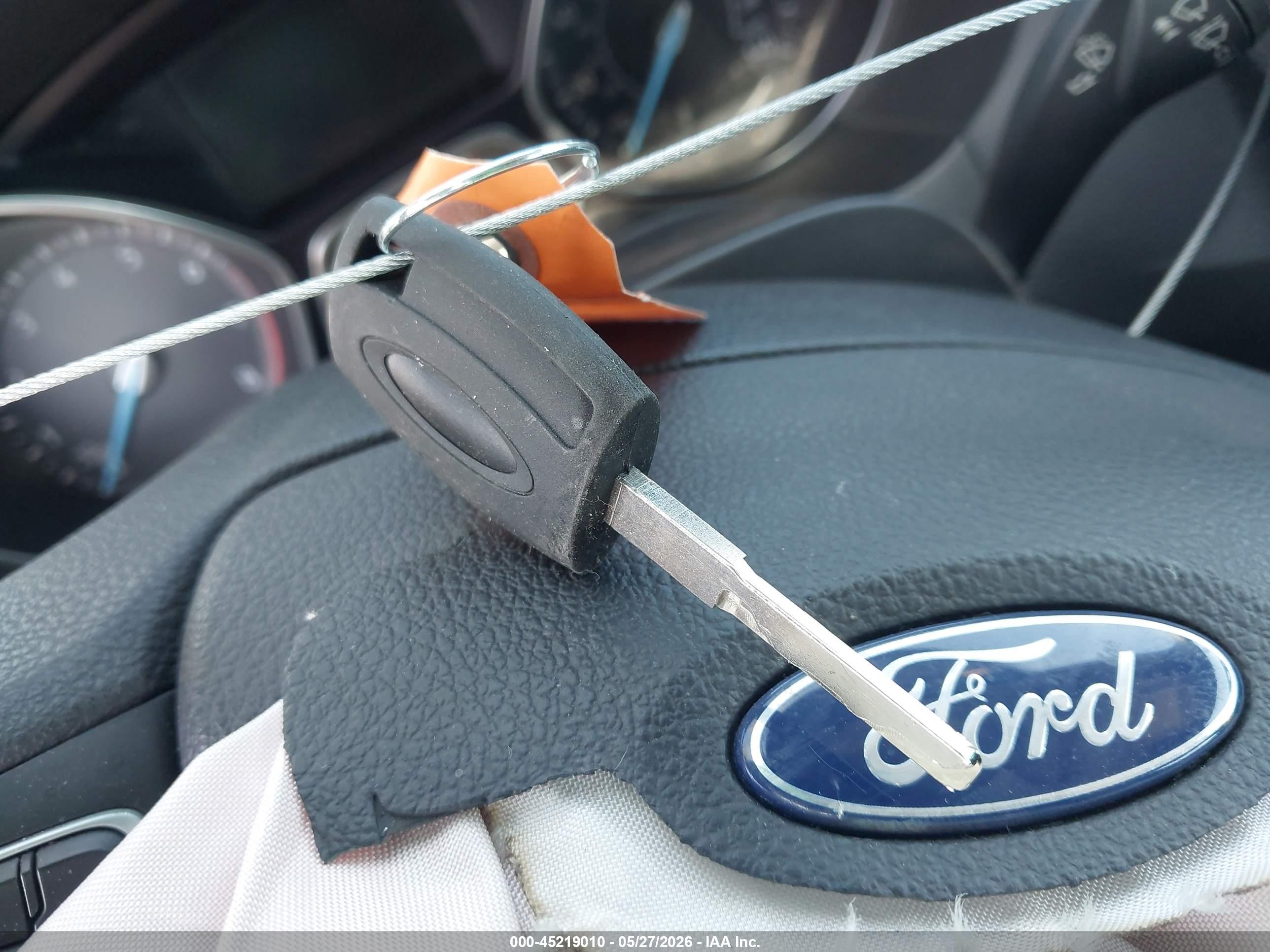 2015 Ford Focus Se Blue vin: 1FADP3F25FL253433