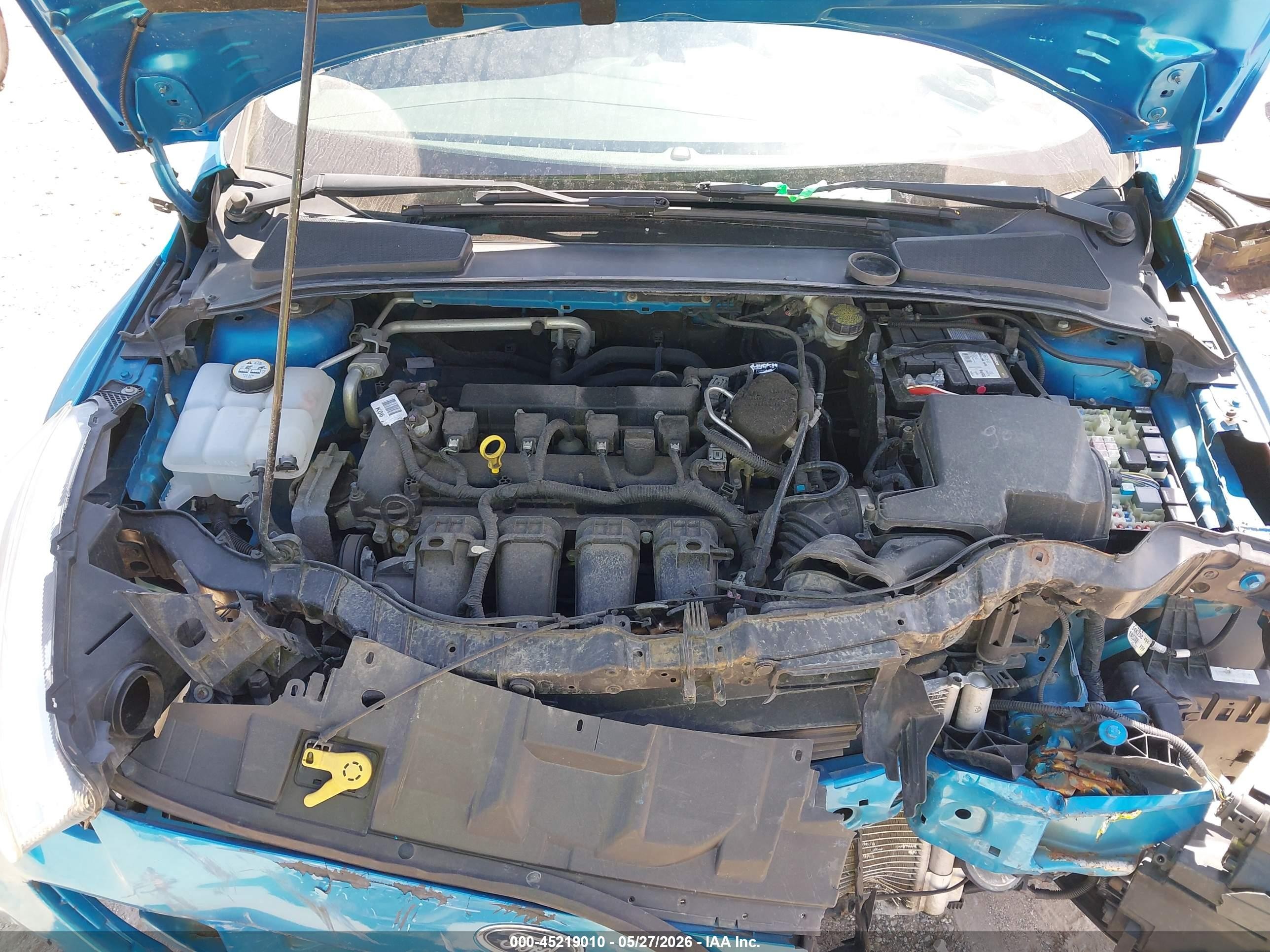 2015 Ford Focus Se Blue vin: 1FADP3F25FL253433