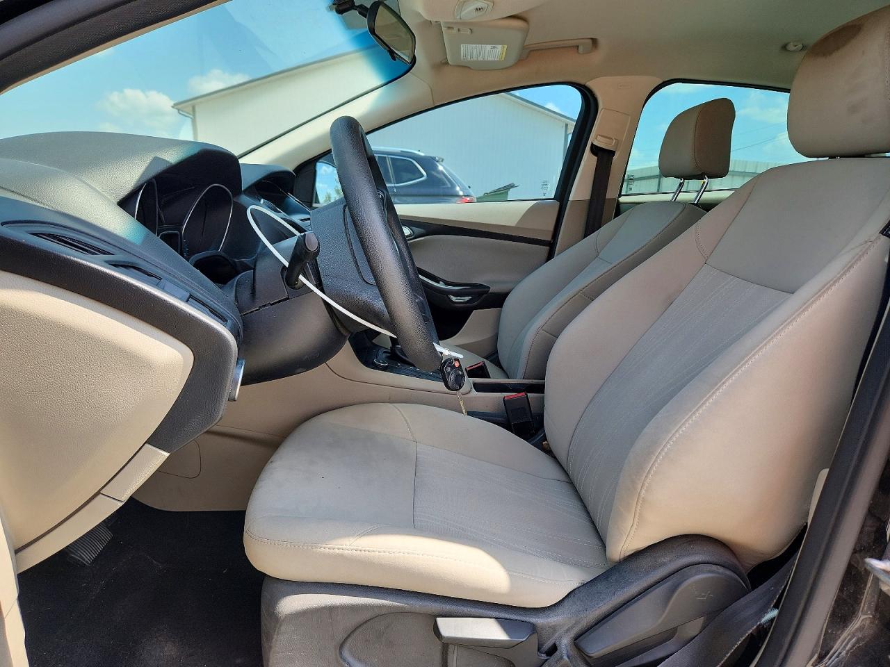 2015 Ford Focus Se Black vin: 1FADP3F25FL255652