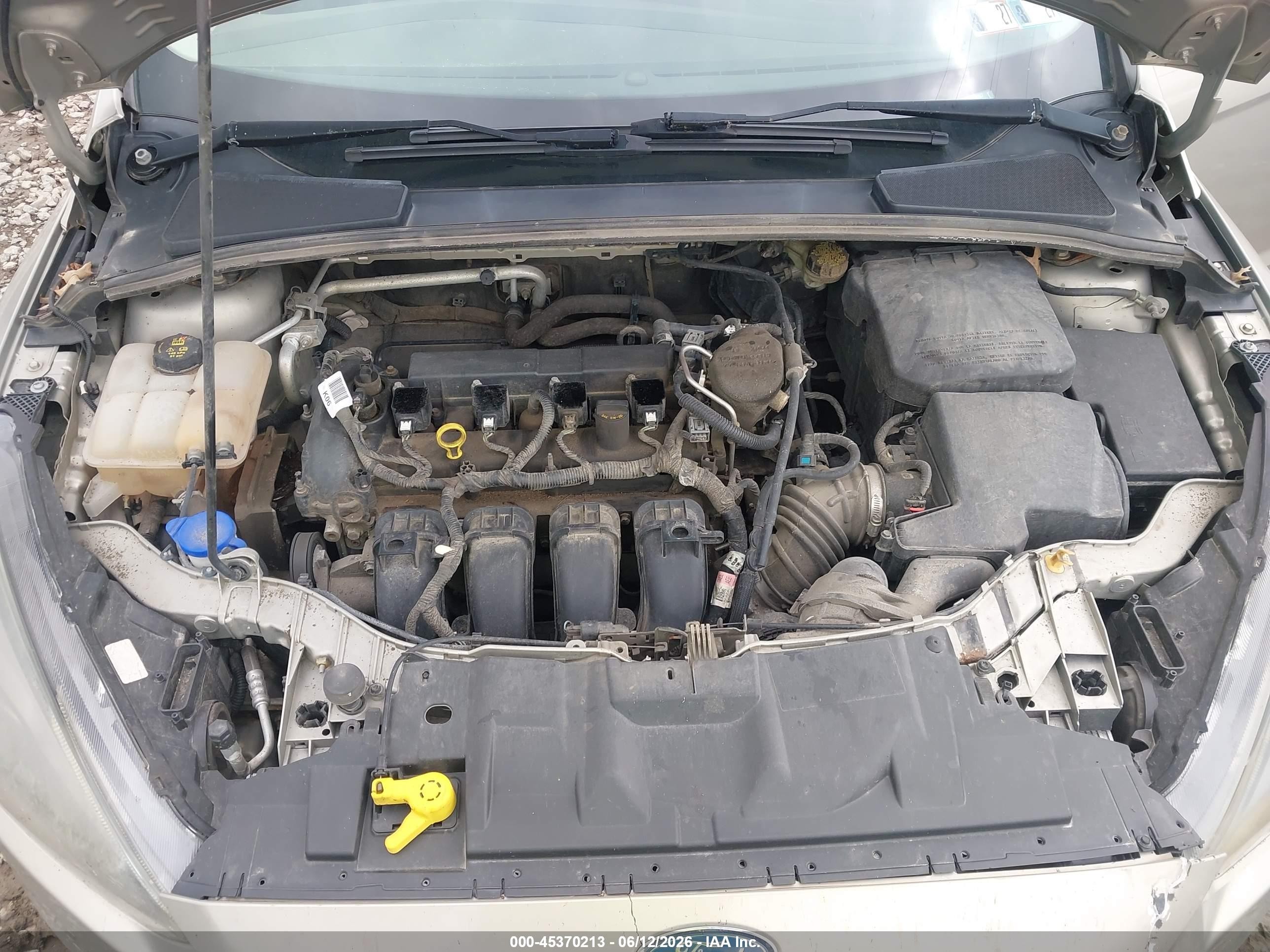 2015 Ford Focus Se Gold vin: 1FADP3F25FL260267
