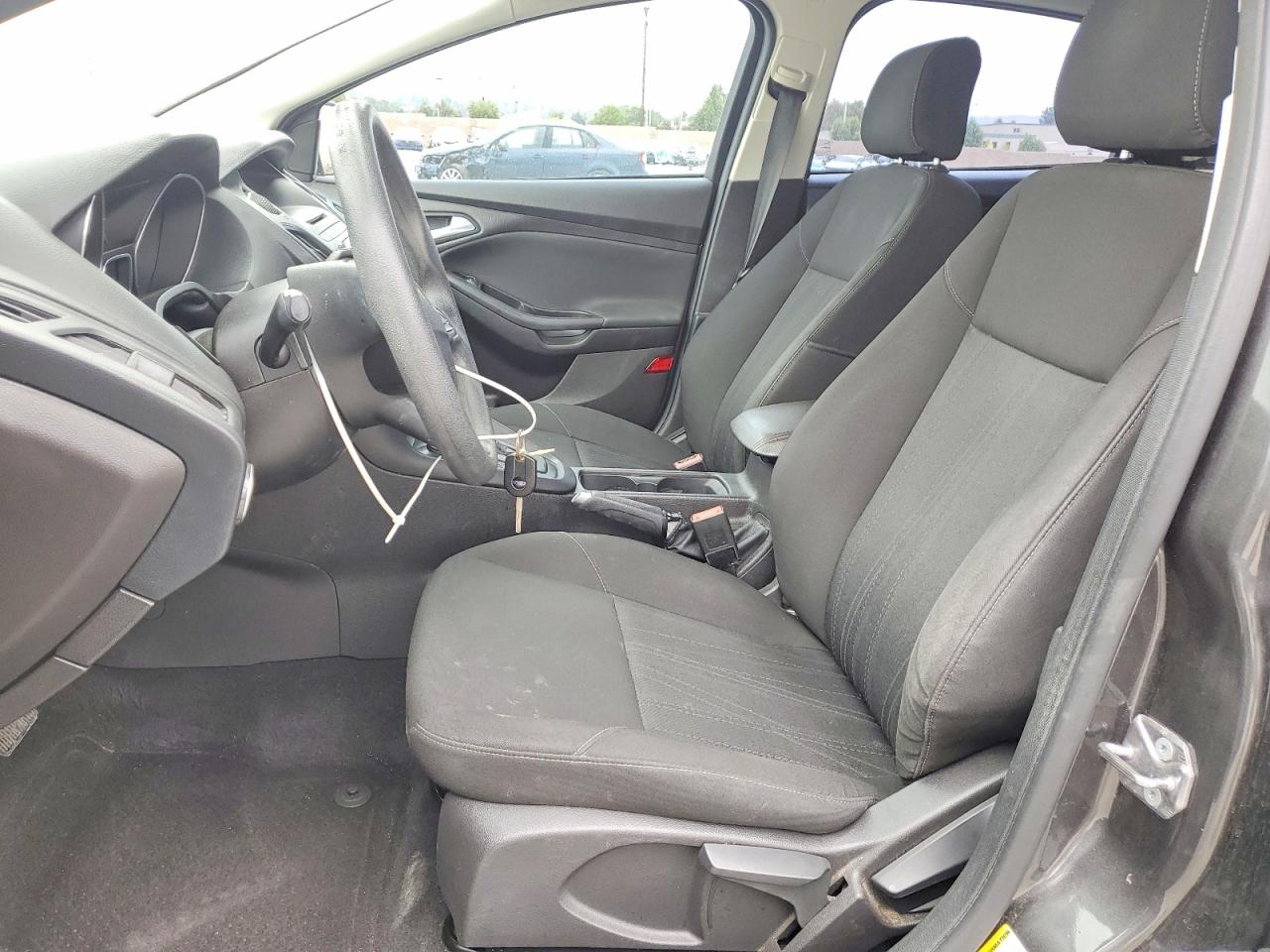 2015 Ford Focus Se Charcoal vin: 1FADP3F25FL261838