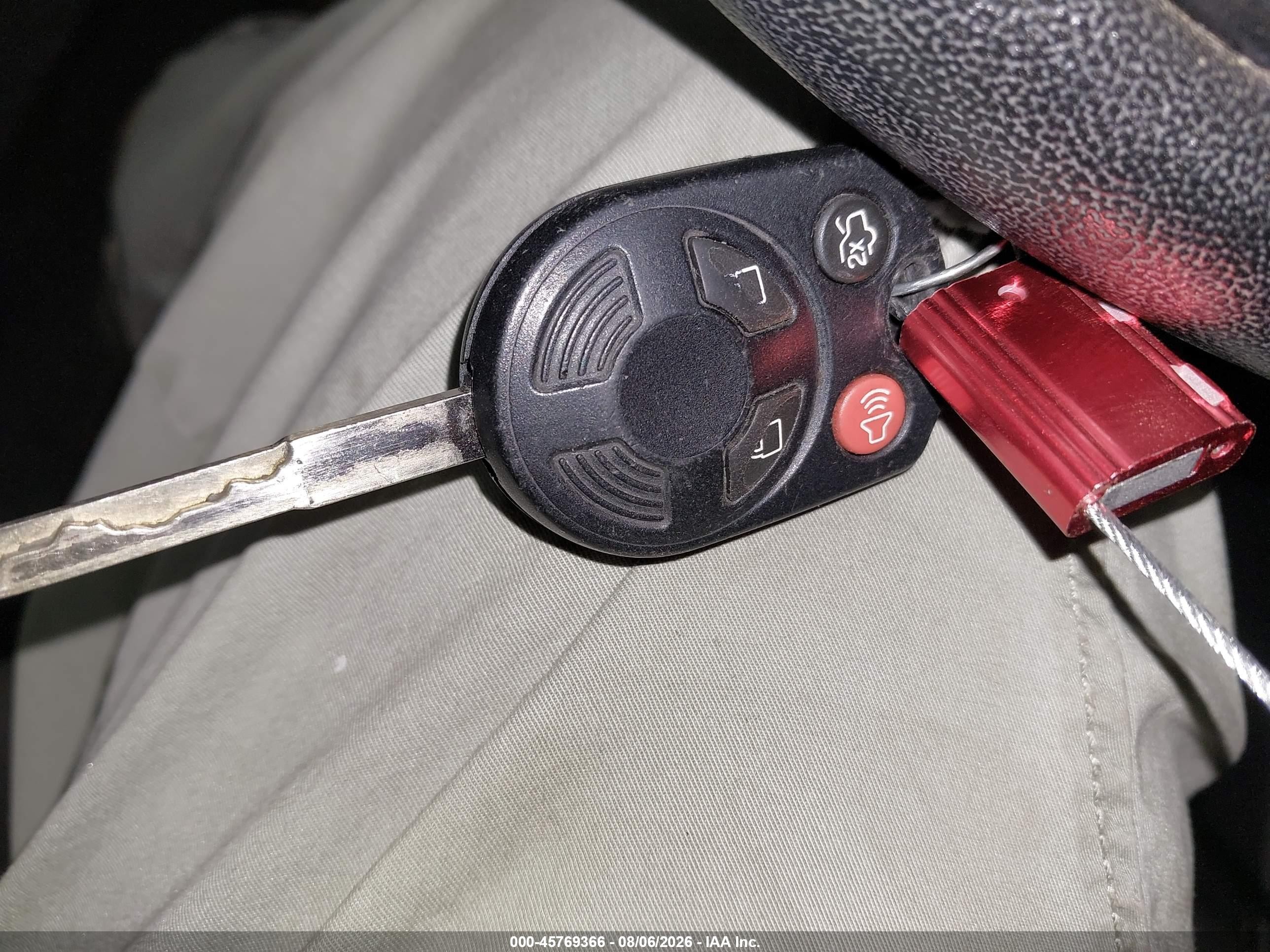 2015 Ford Focus Se Серебряный vin: 1FADP3F25FL269227