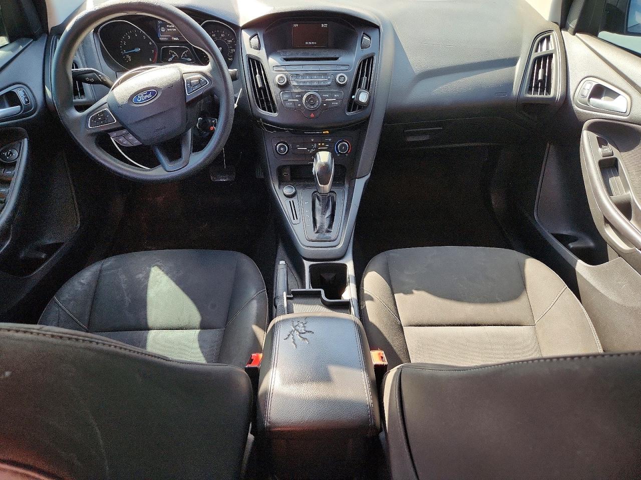2015 Ford Focus Se Gray vin: 1FADP3F25FL277134