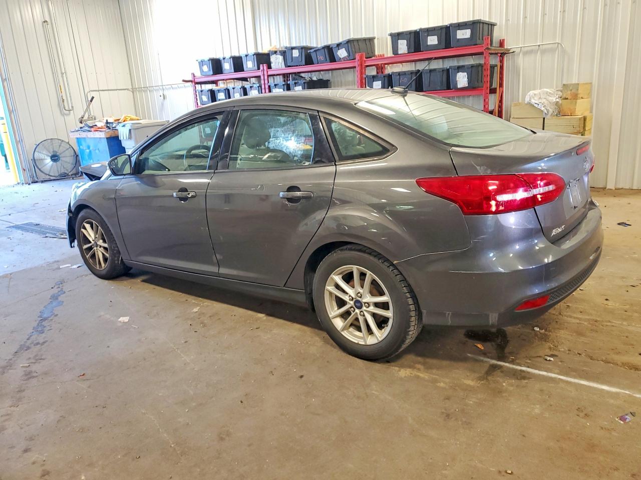 2015 Ford Focus Se Gray vin: 1FADP3F25FL302579