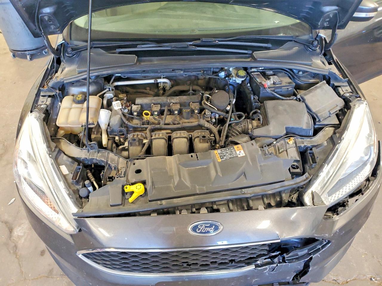 2015 Ford Focus Se Gray vin: 1FADP3F25FL302579