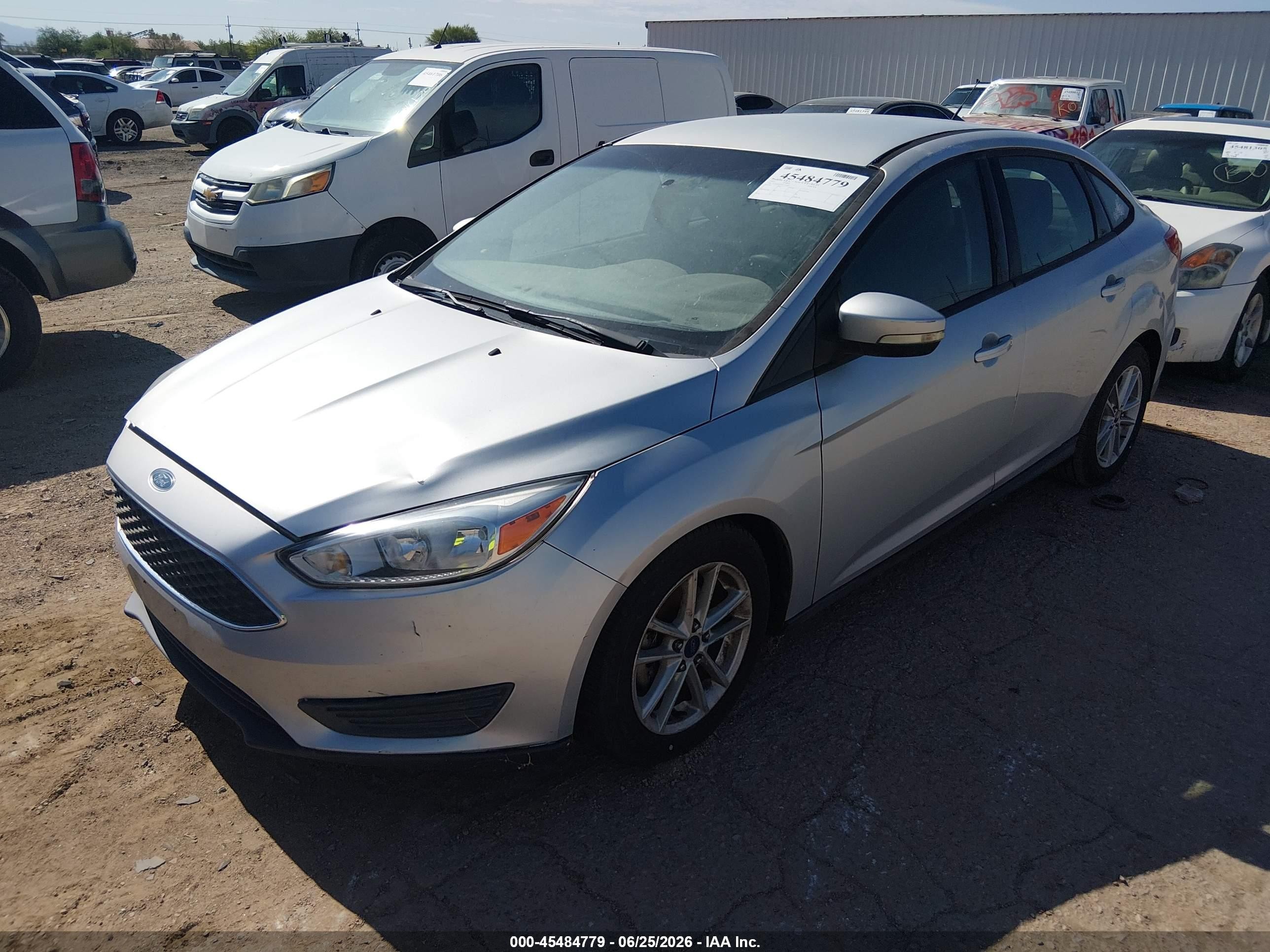 2015 Ford Focus Se Silver vin: 1FADP3F25FL316563