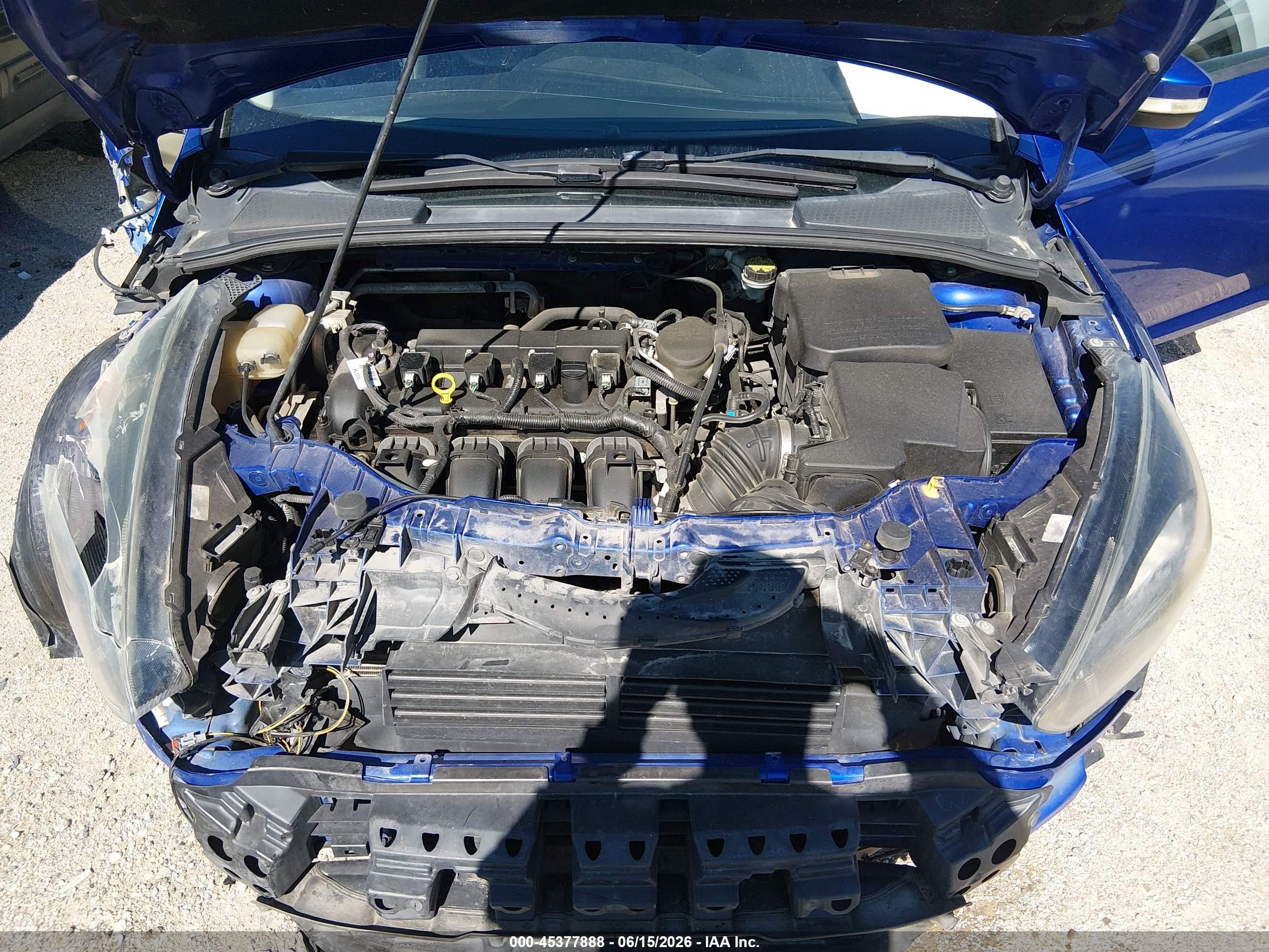 2015 Ford Focus Se Blue vin: 1FADP3F25FL342189