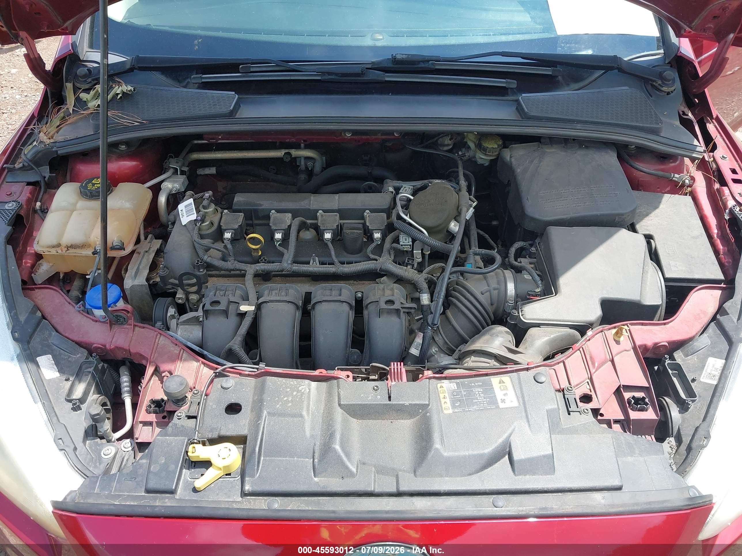2015 Ford Focus Se Red vin: 1FADP3F25FL345092