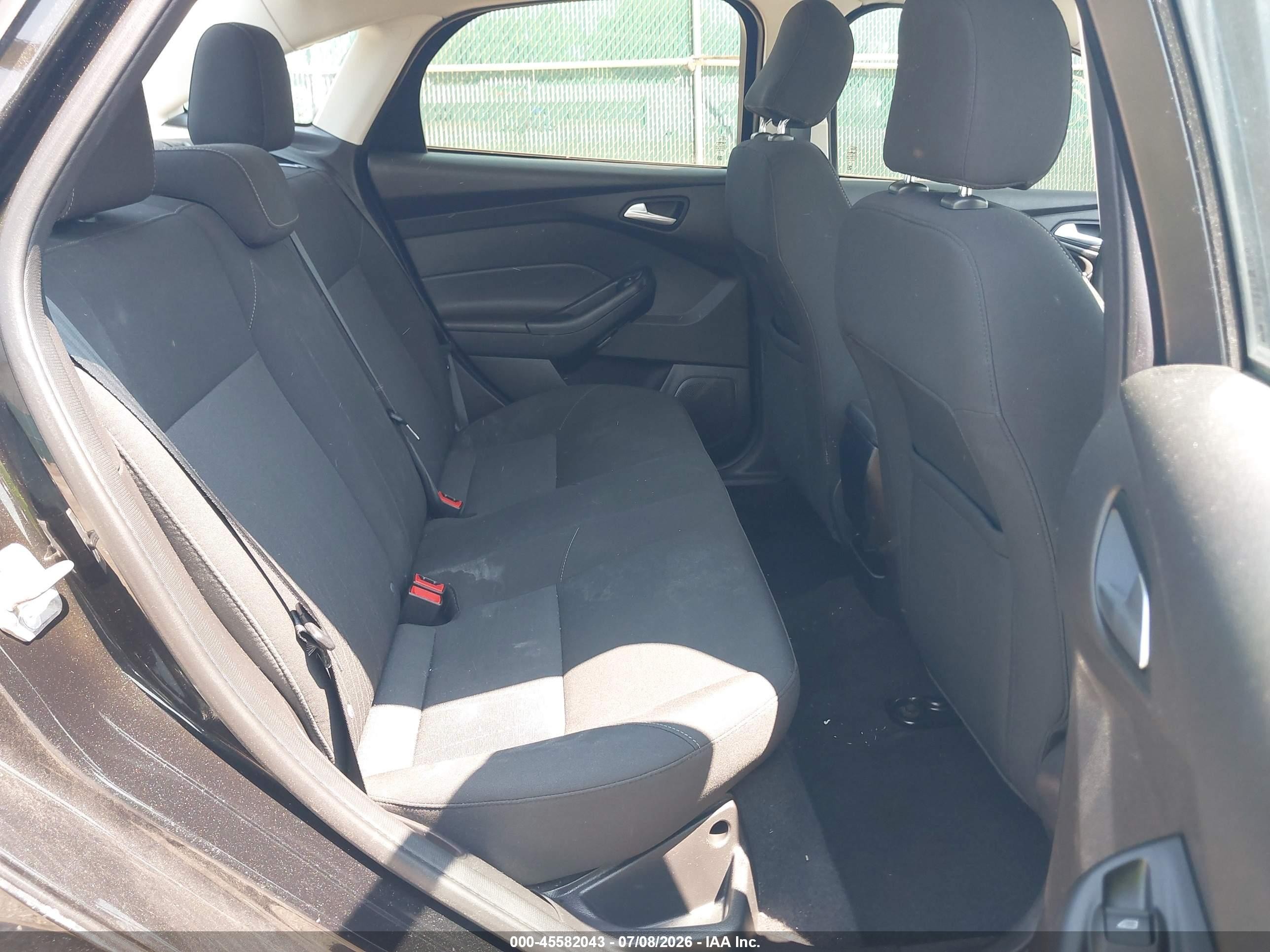 2015 Ford Focus Se Black vin: 1FADP3F25FL346243