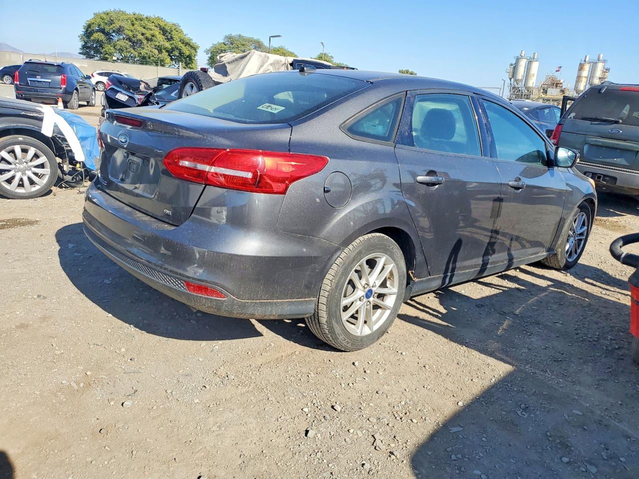 2015 Ford Focus Se Gray vin: 1FADP3F25FL358103