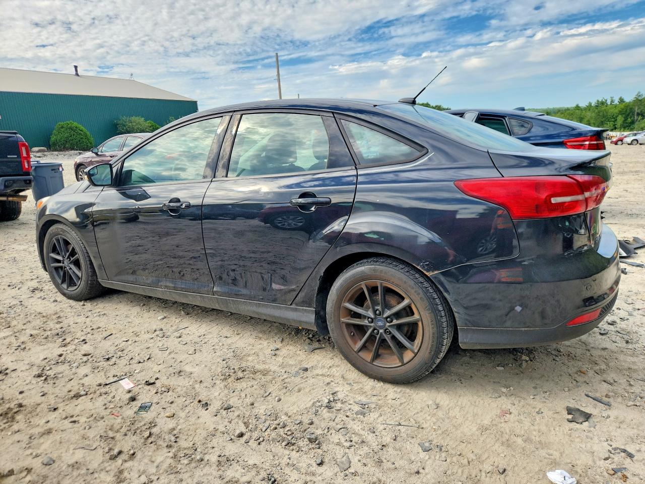 2015 Ford Focus Se Черный vin: 1FADP3F25FL365083