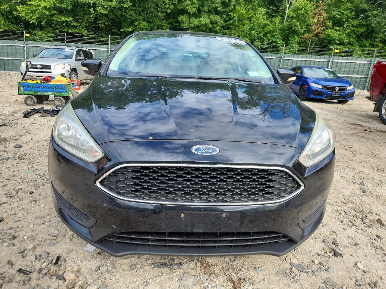 2015 Ford Focus Se Черный vin: 1FADP3F25FL365083
