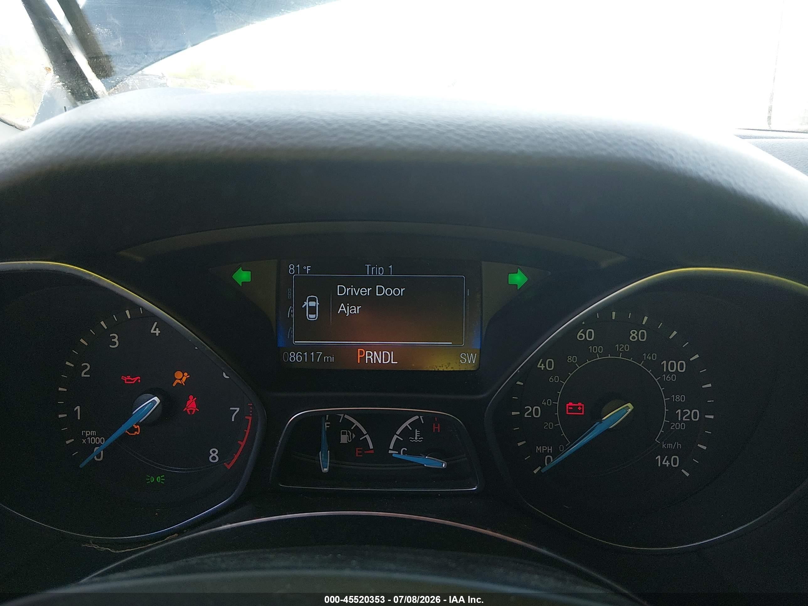 2018 Ford Focus Se Gray vin: 1FADP3F25JL267745