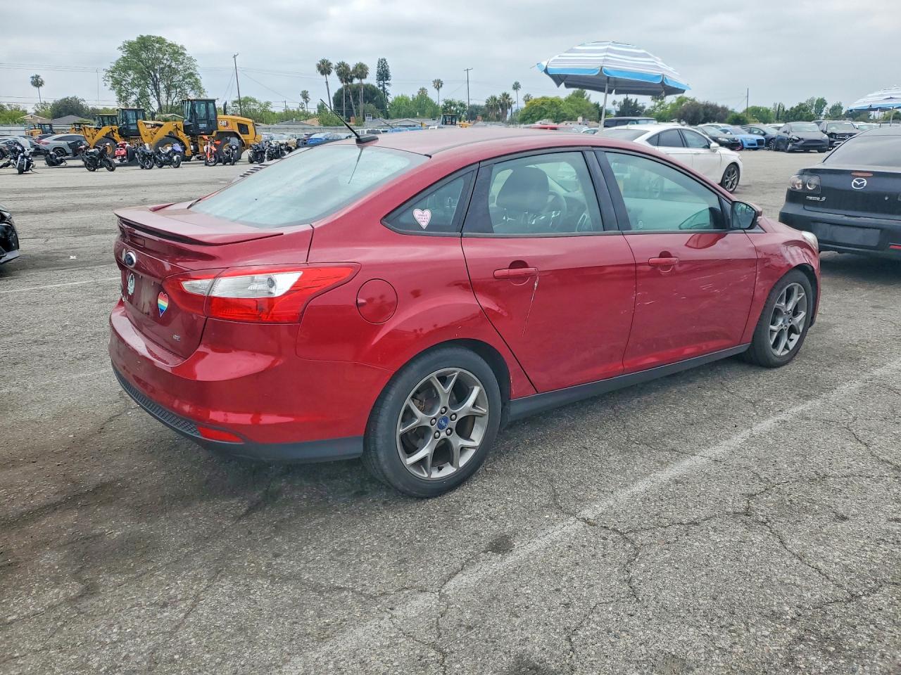 2013 Ford Focus Se Красный vin: 1FADP3F26DL110794