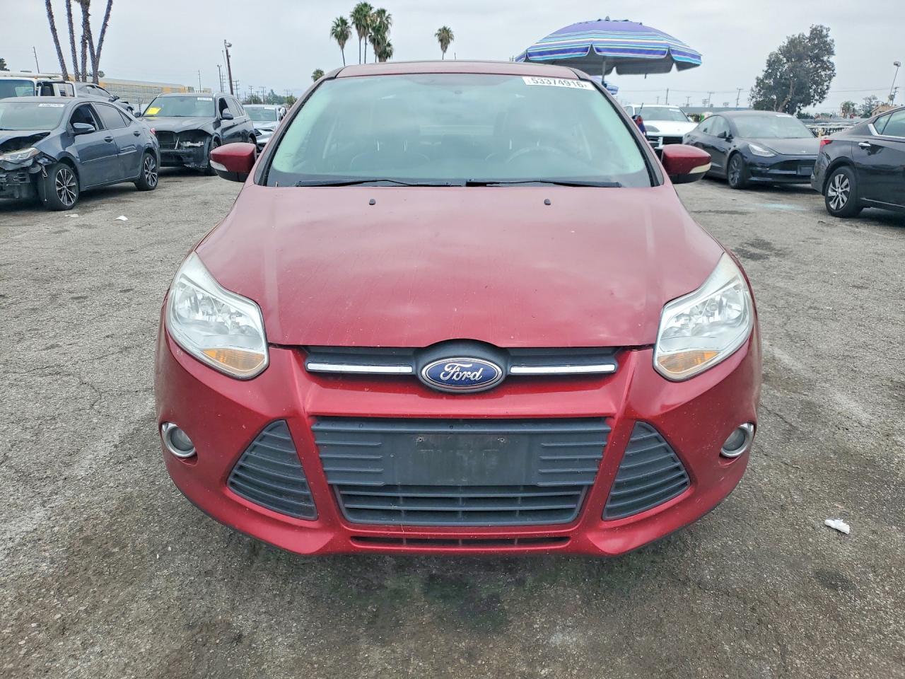2013 Ford Focus Se Красный vin: 1FADP3F26DL110794