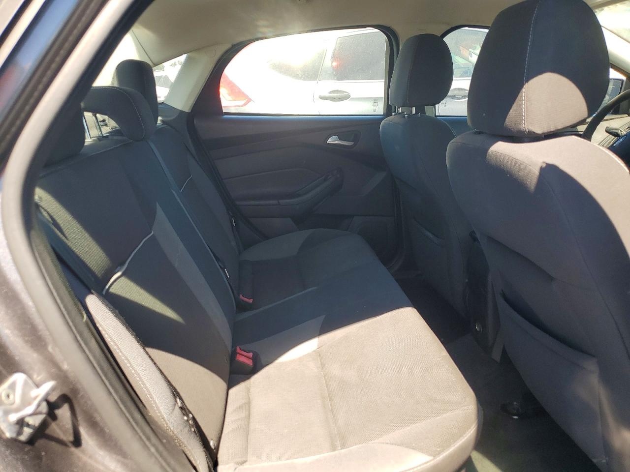 2013 Ford Focus Se Gray vin: 1FADP3F26DL153760