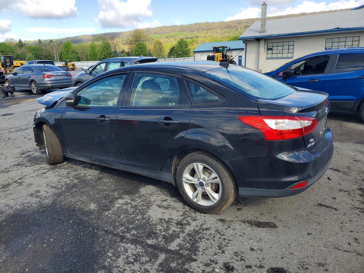 2013 Ford Focus Se Black vin: 1FADP3F26DL207221