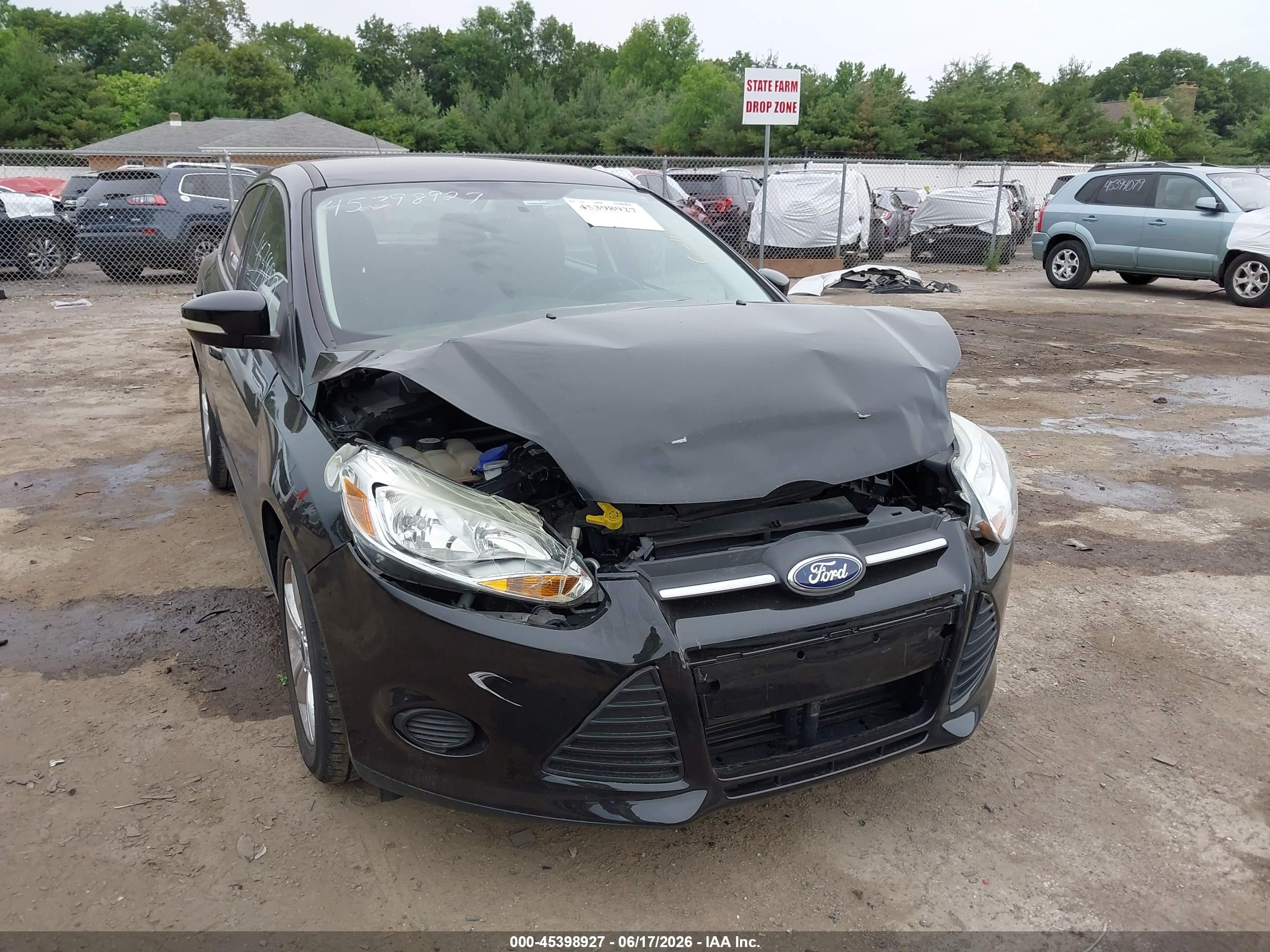 2013 Ford Focus Se Black vin: 1FADP3F26DL250568